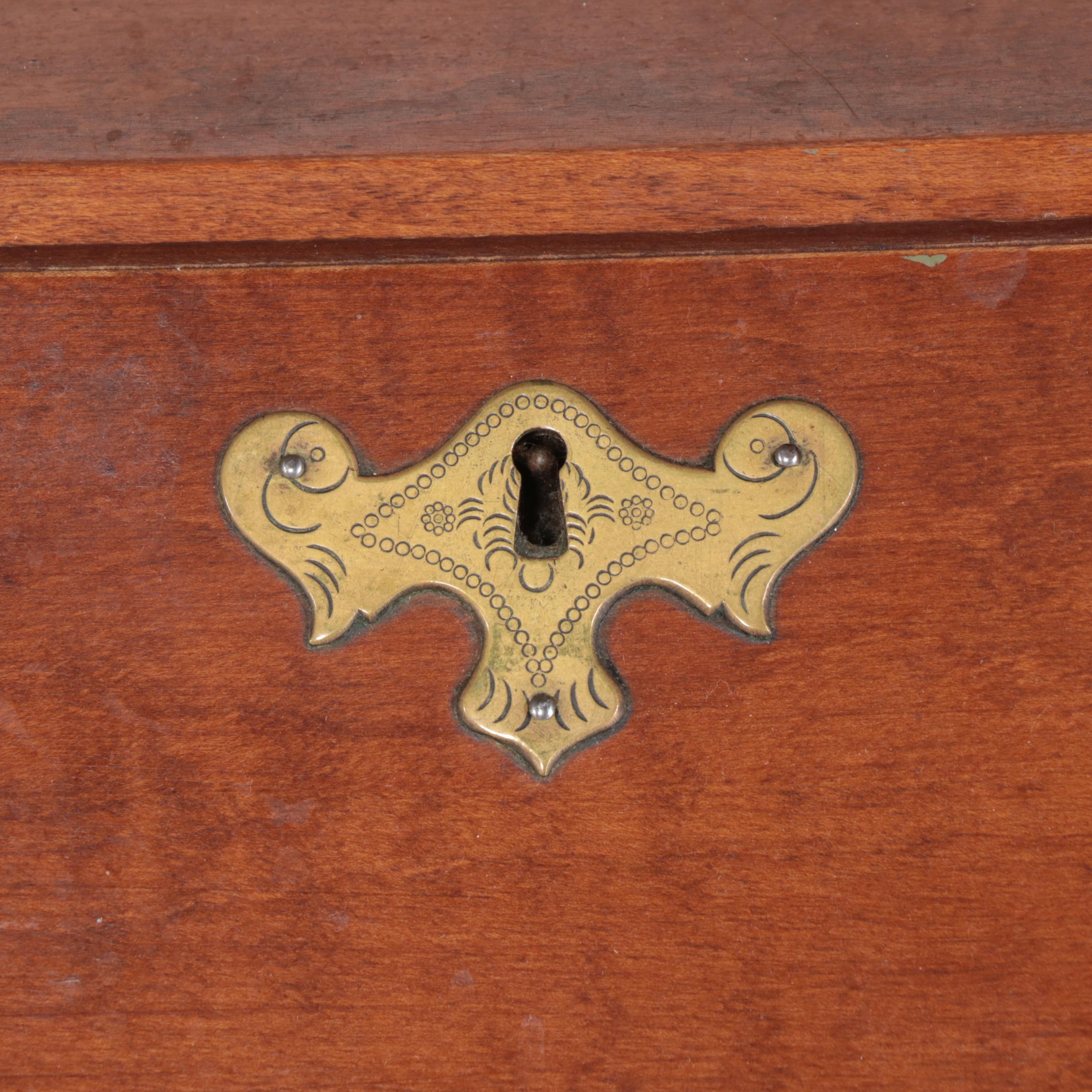 Queen Anne Style Tiger Maple Slant Front Desk-on-Stand, 20th Century