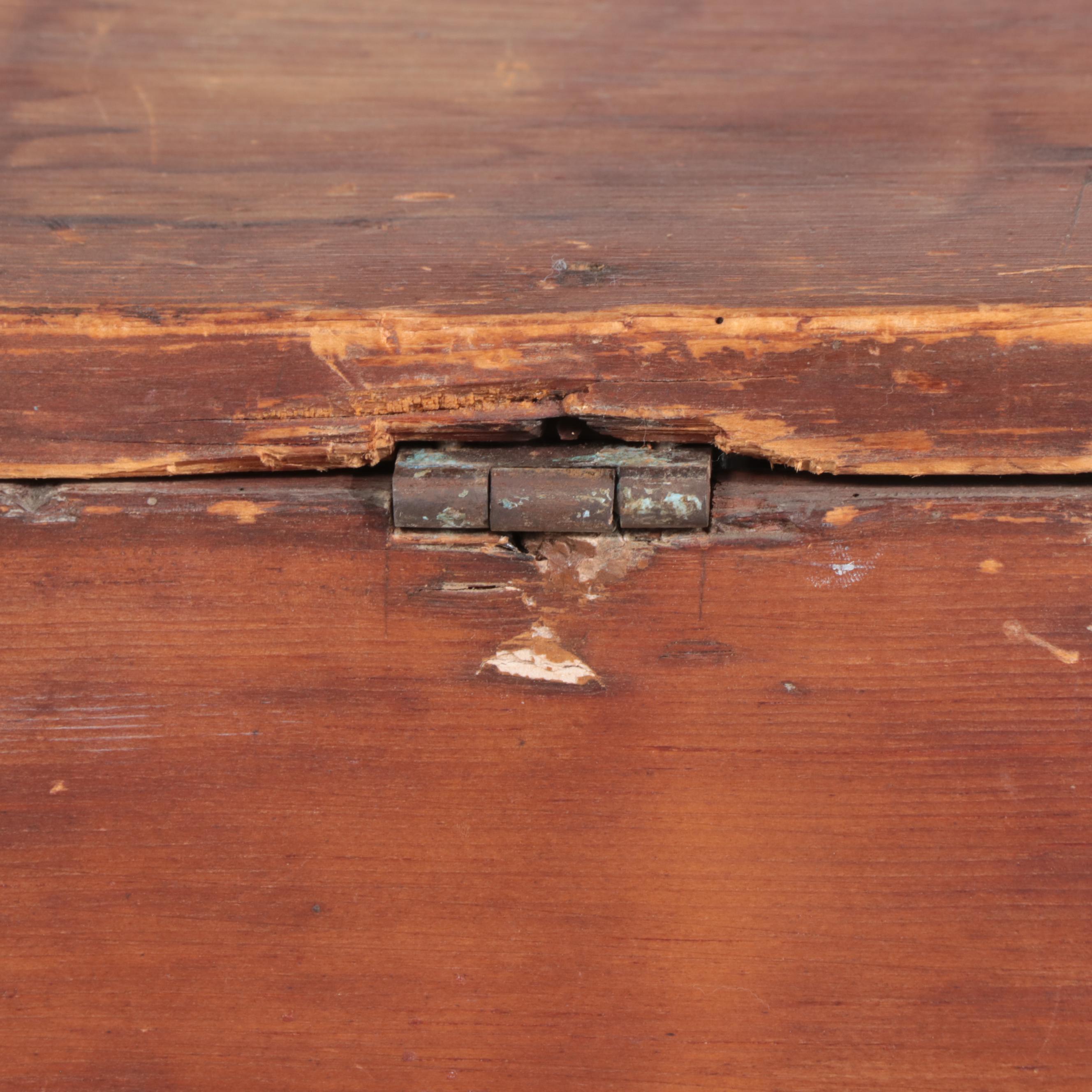 American Primitive Pine Blanket Chest, Early to Mid 19th Century
