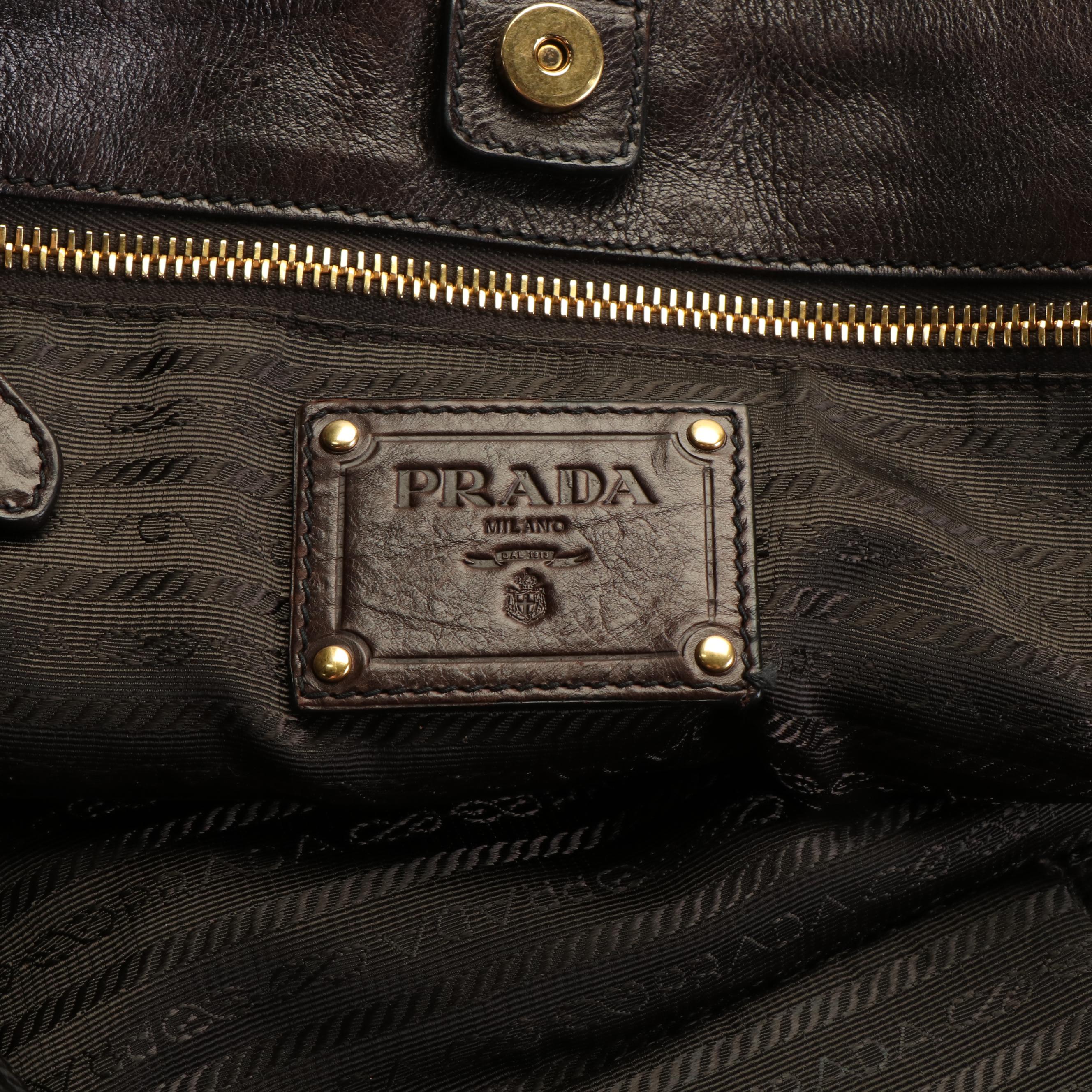 Prada Shoulder Bag in Brown Glacé Calf Leather