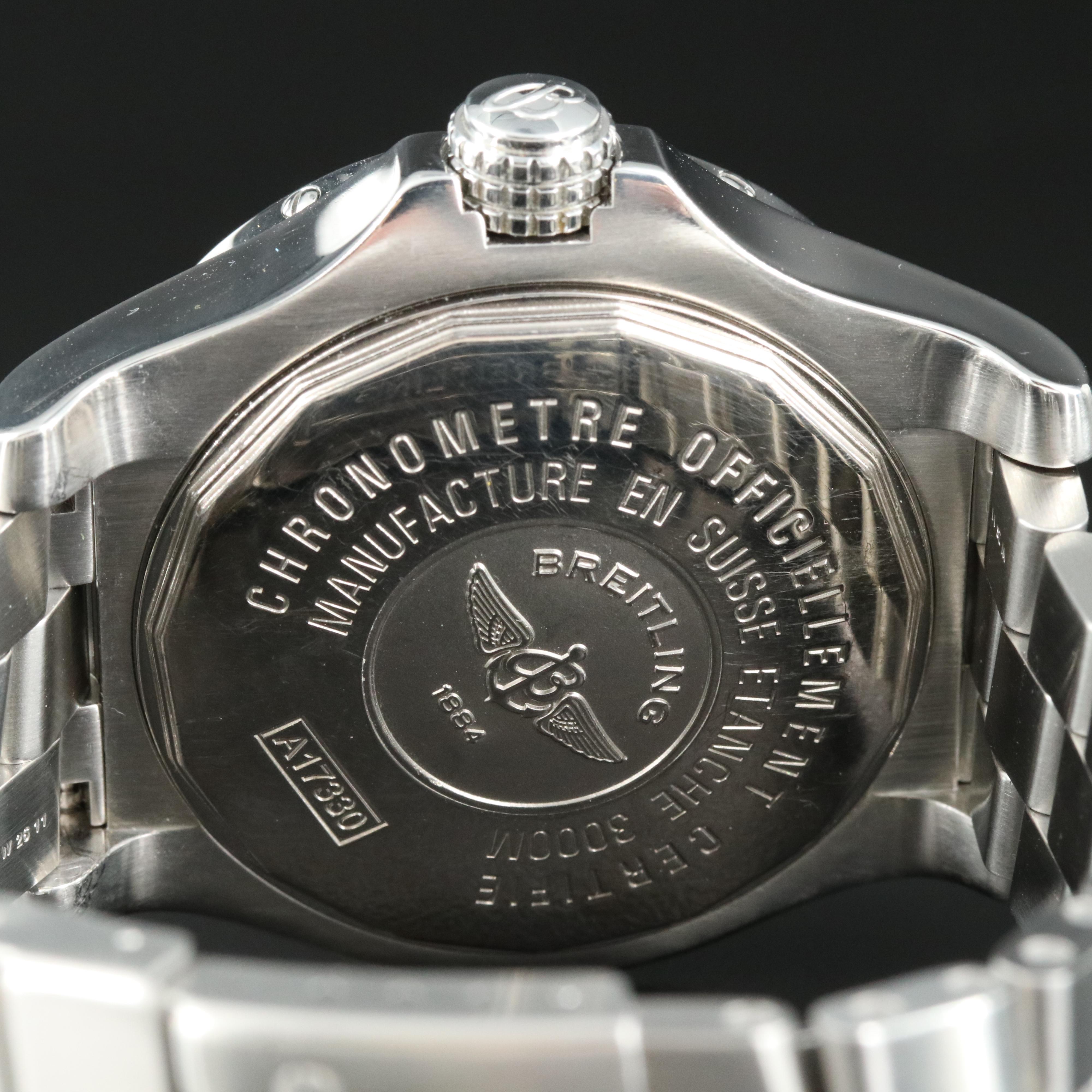 Breitling Avenger Seawolf Diver 3000 M Steel 45MM Automatic Watch