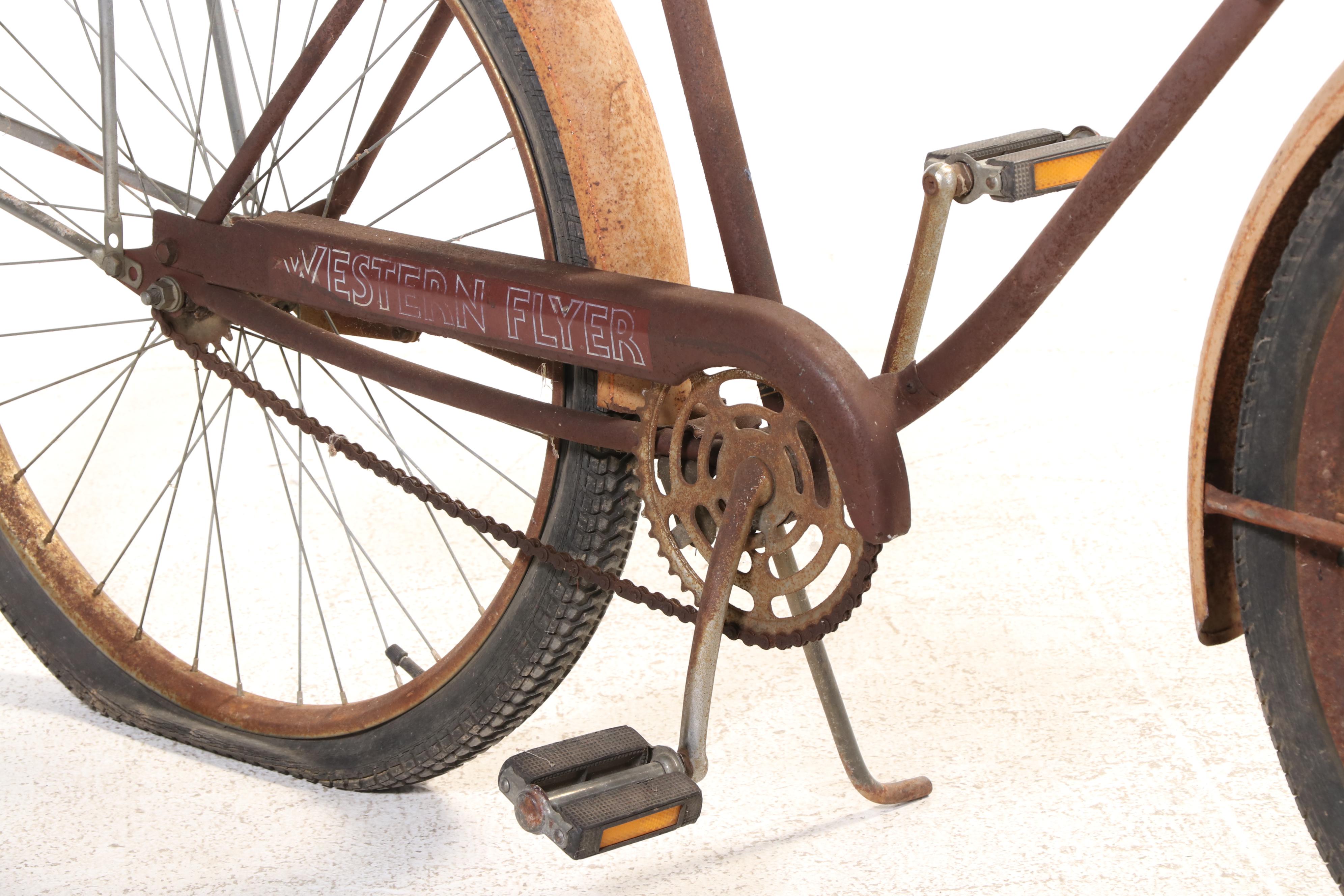 Murray Ohio Mfg. Company "Western Flyer" Cruiser Bike, Mid-20th Century