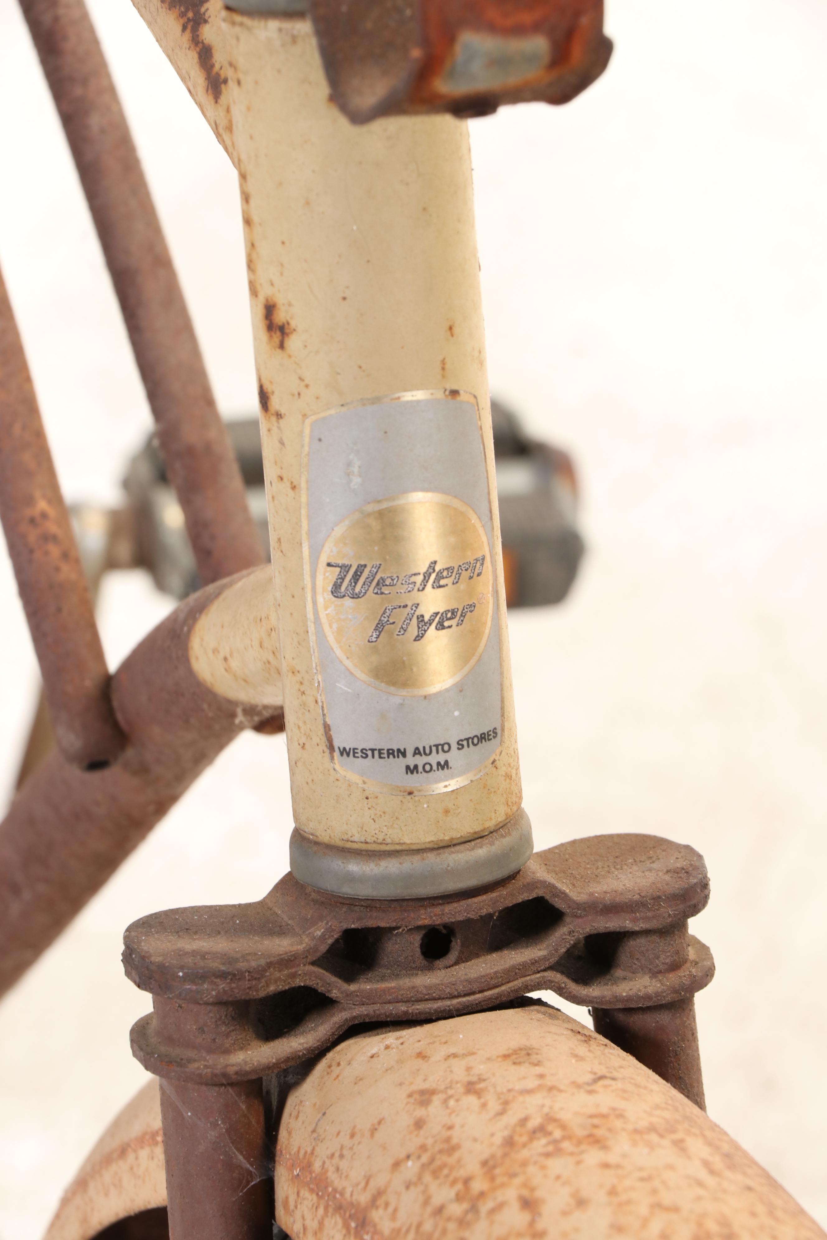 Murray Ohio Mfg. Company "Western Flyer" Cruiser Bike, Mid-20th Century