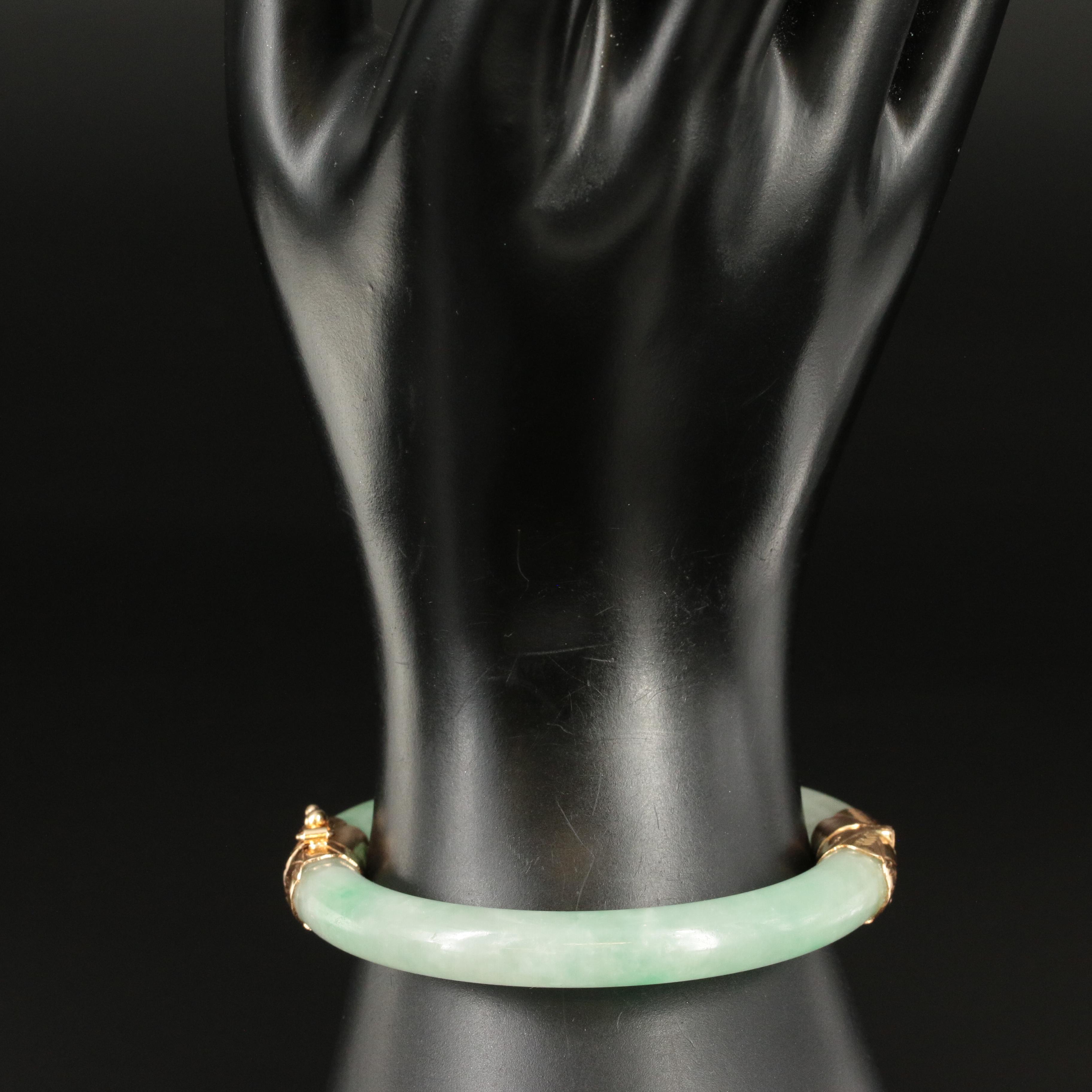 Jadeite Hinged Bangle with 18K