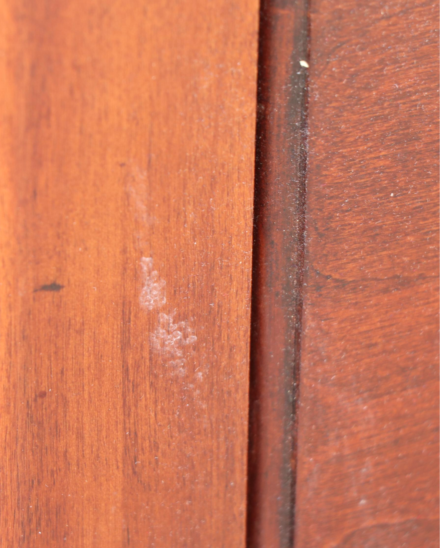 Lexington Furniture Cherrywood and Glass Display Coffee Table