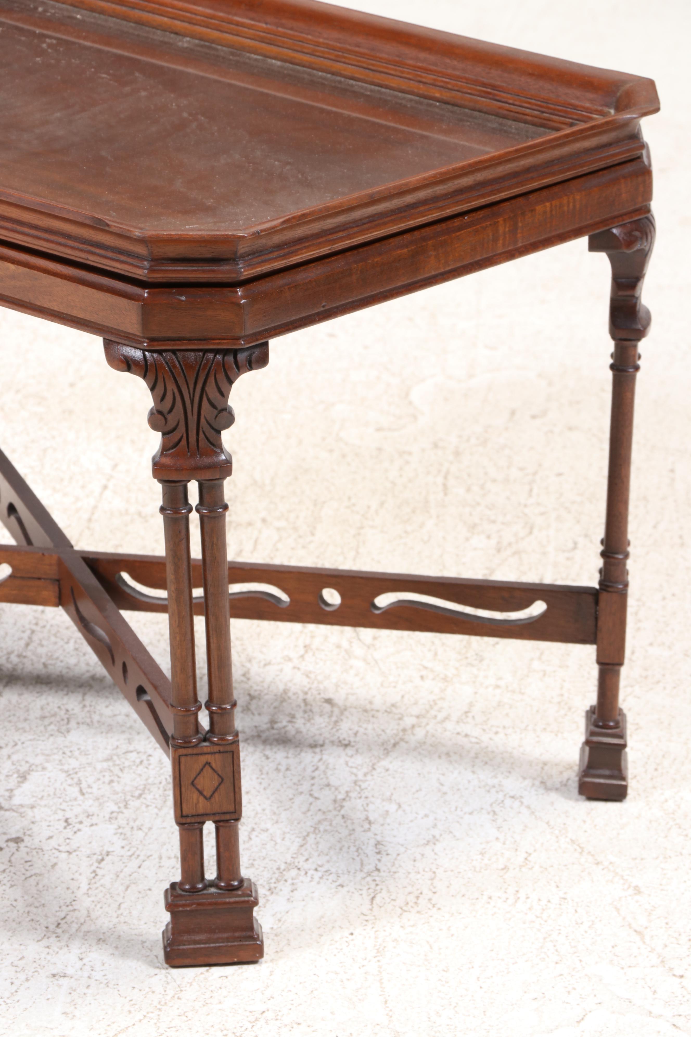 George III Style Mahogany and Glass Tray-Top Coffee Table, 20th Century