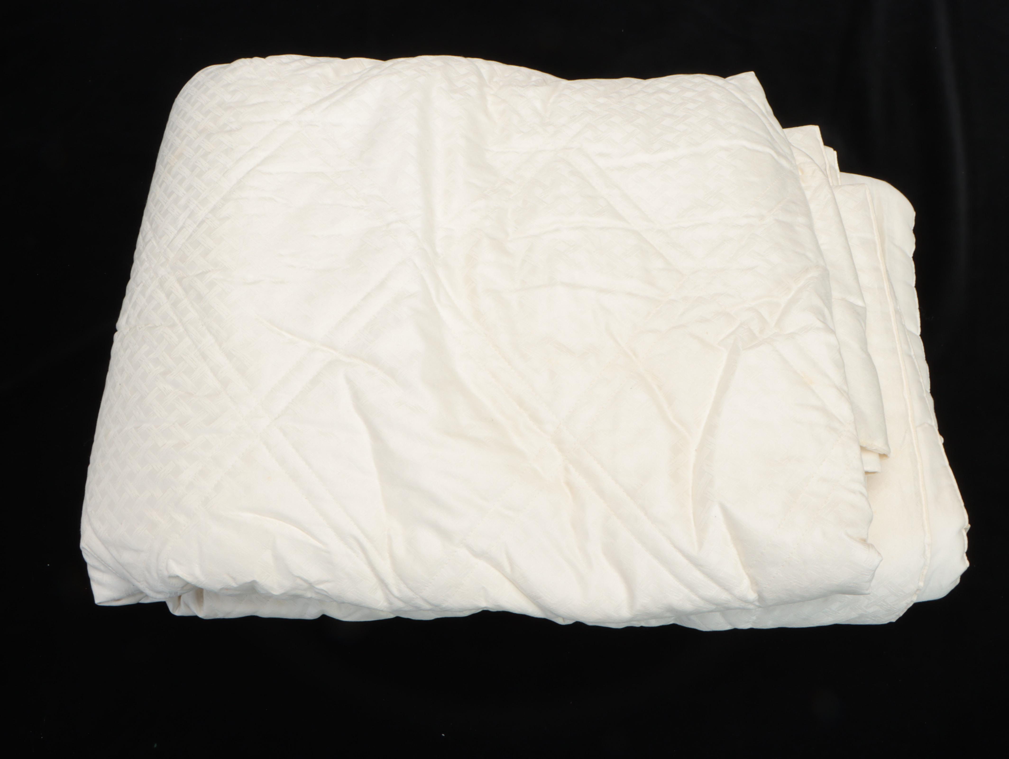Frette King Size Ivory Damask Sheets with Duvet and Assorted Pillow Covers