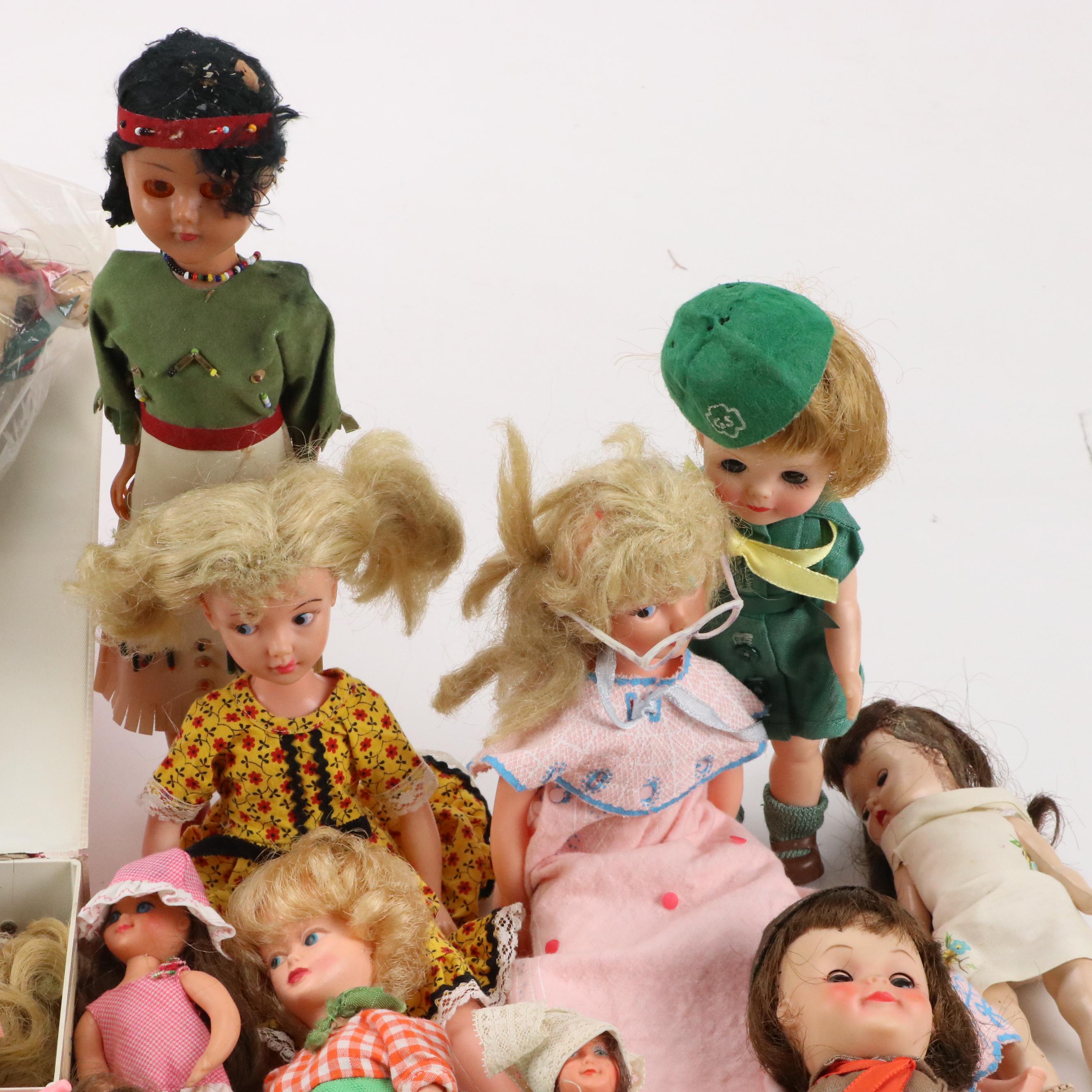 Mattel Liddle Kiddles and Jewelry Kiddles with Other Dolls and Accessories