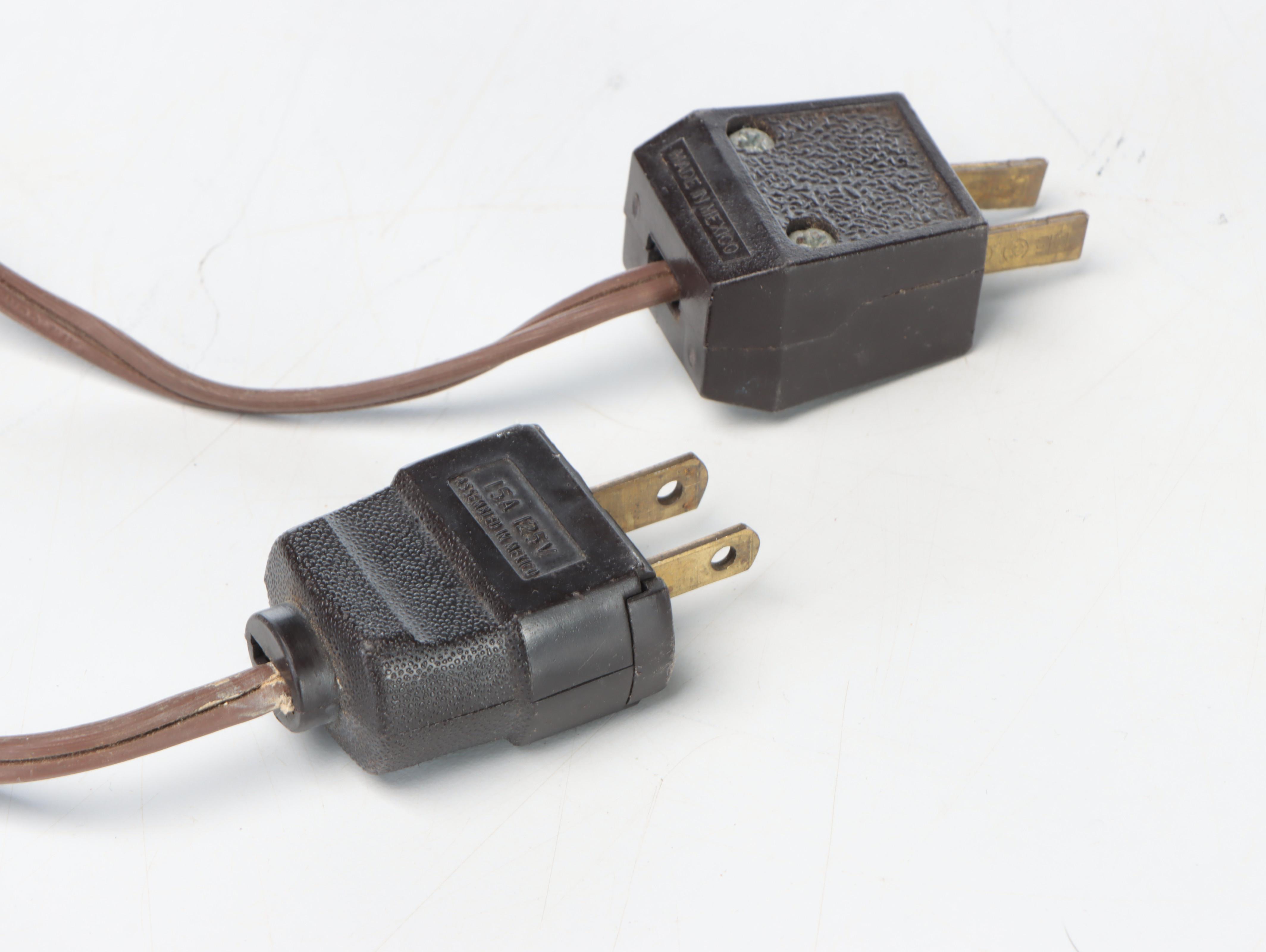 Pair of Nessen Enameled Aluminum Mushroom Lamps