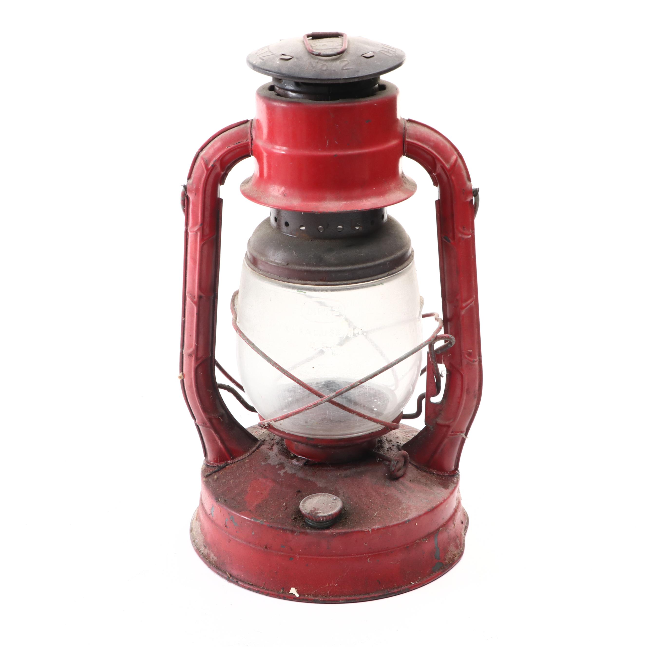 Dietz D-Lite Metal and Glass Railroad Lantern