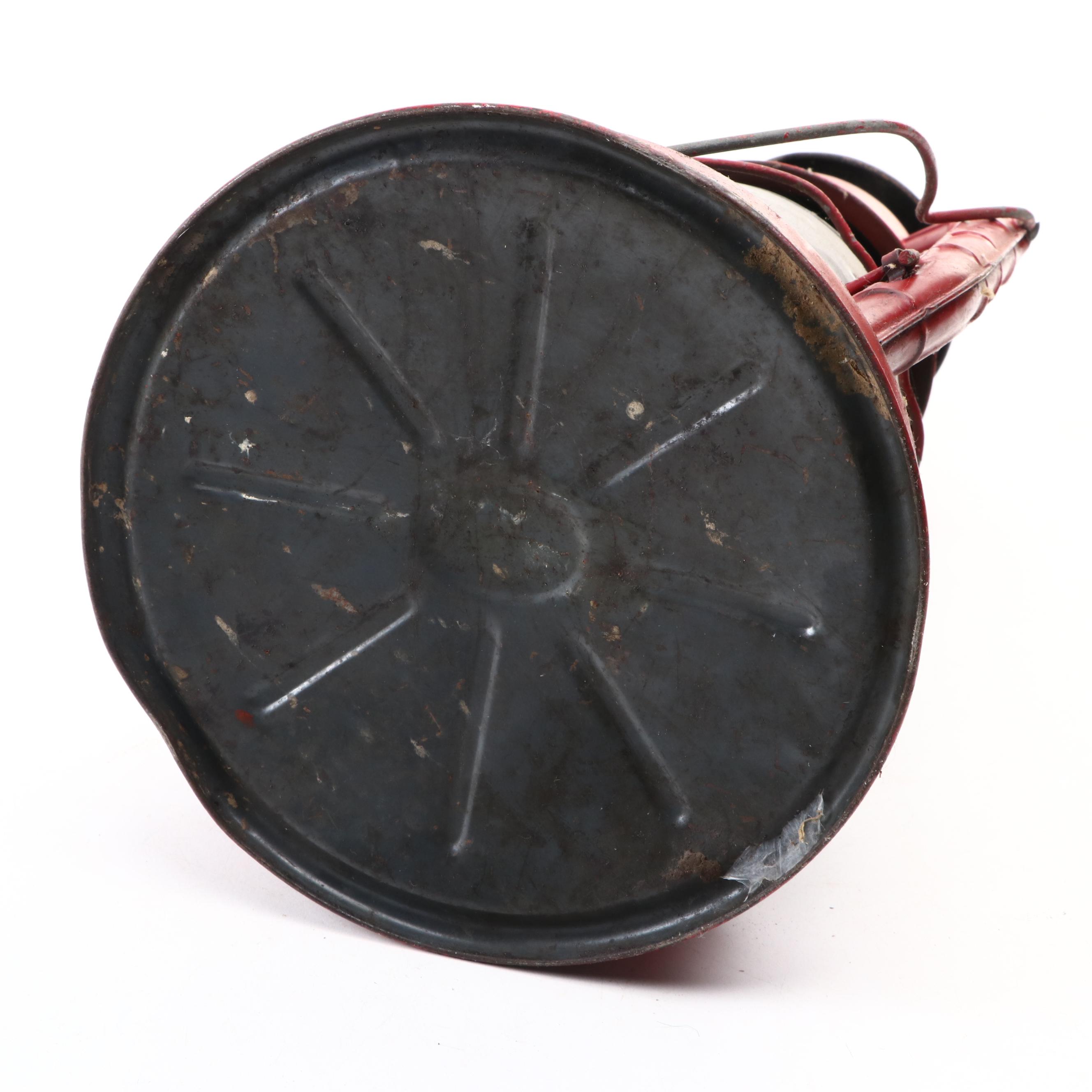 Dietz D-Lite Metal and Glass Railroad Lantern