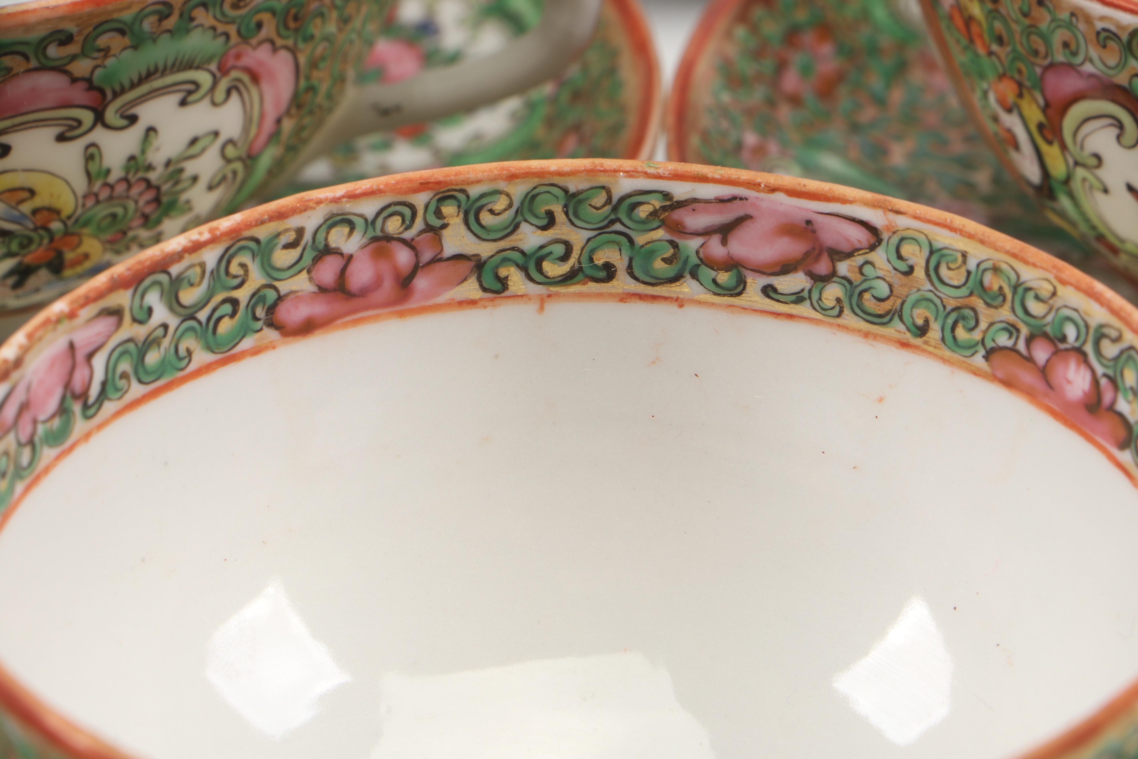 Chinese Export Famille Rose Porcelain Dinnerware