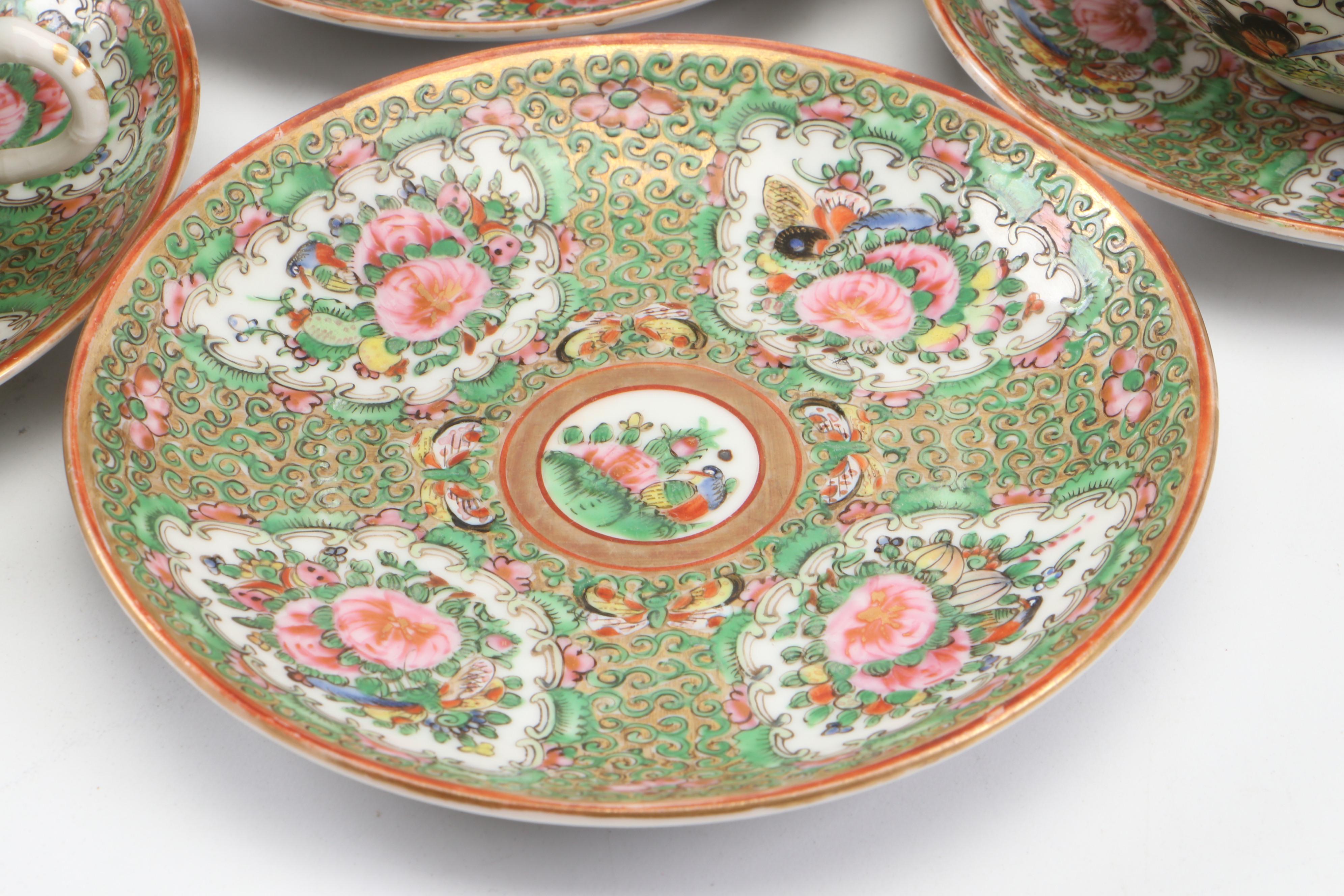 Chinese Export Famille Rose Porcelain Dinnerware