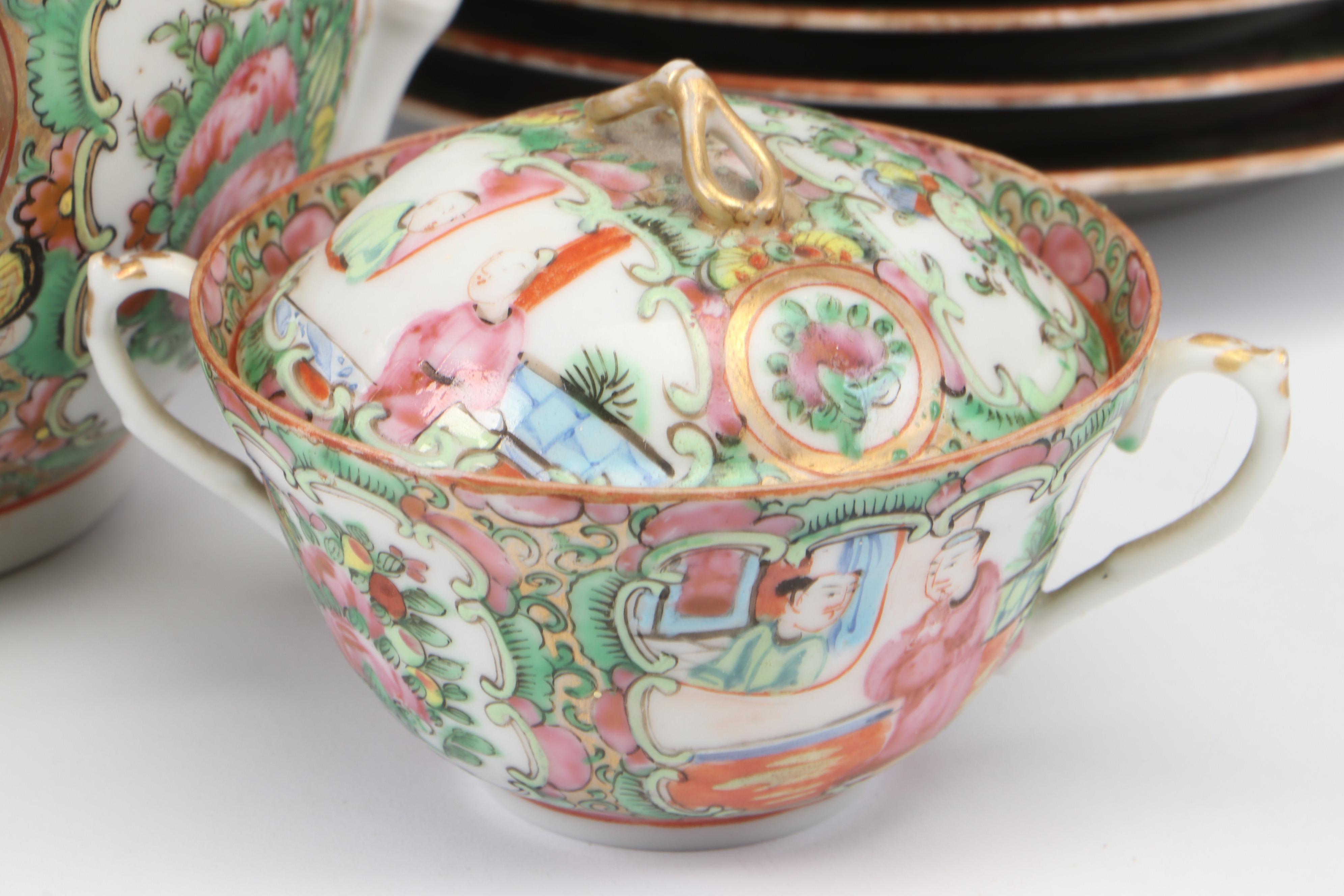 Chinese Export Famille Rose Porcelain Dinnerware