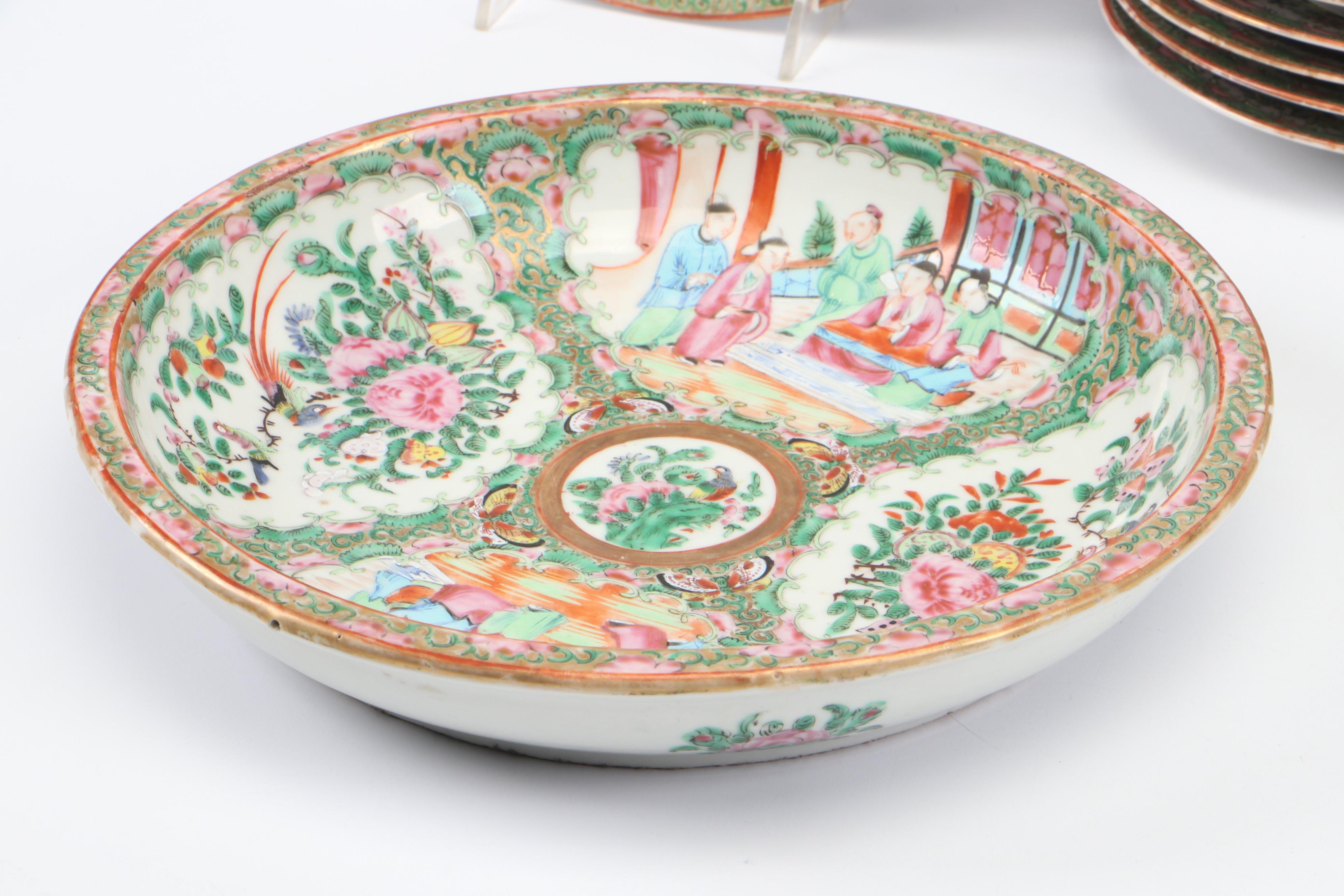 Chinese Export Famille Rose Porcelain Dinnerware