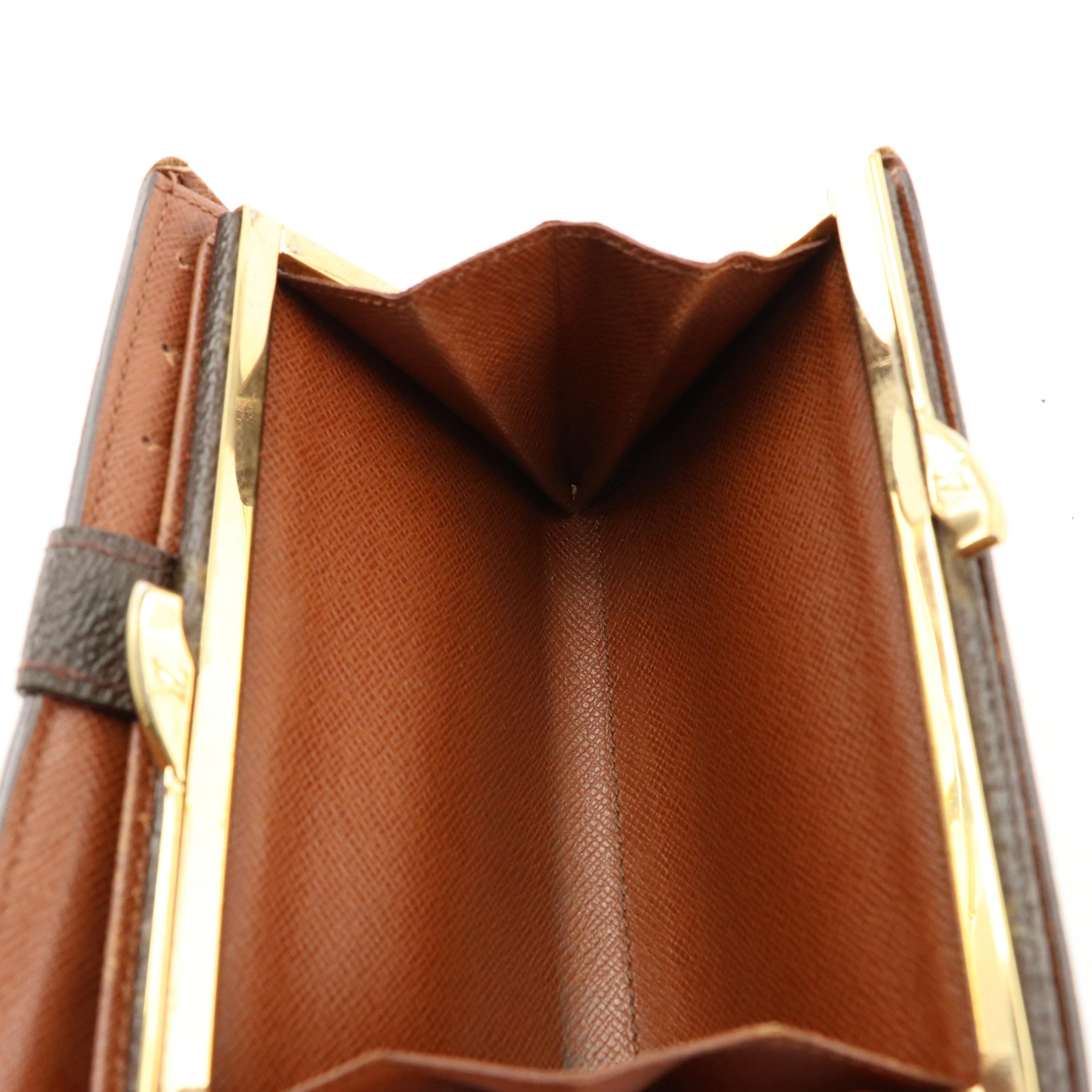 Louis Vuitton Porte Viennois Kiss Lock Coin Purse Wallet in Monogram Canvas