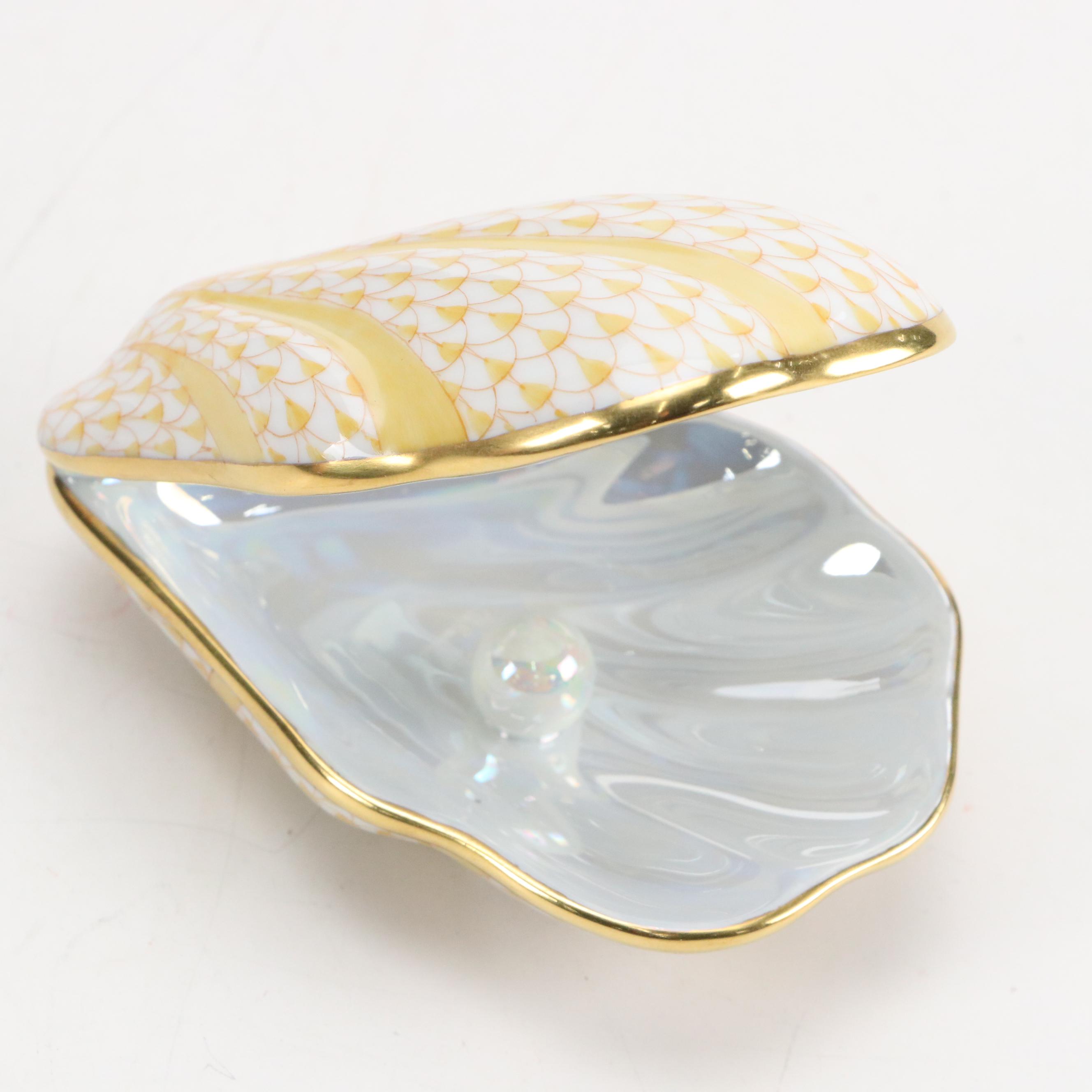 Herend Yellow Fishnet with Gold "Oyster with Pearl" Porcelain Figurine