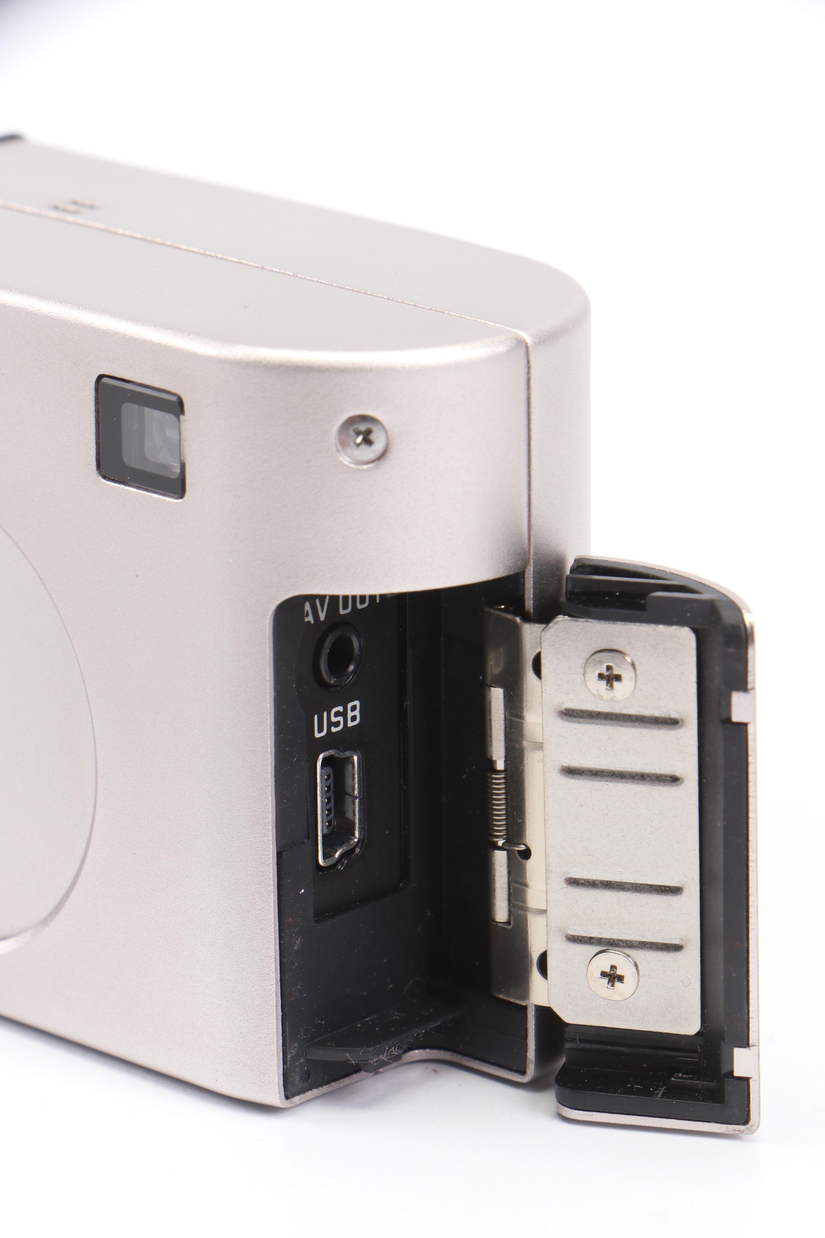 Leica D-Lux Digital Camera and Battery Charger with More