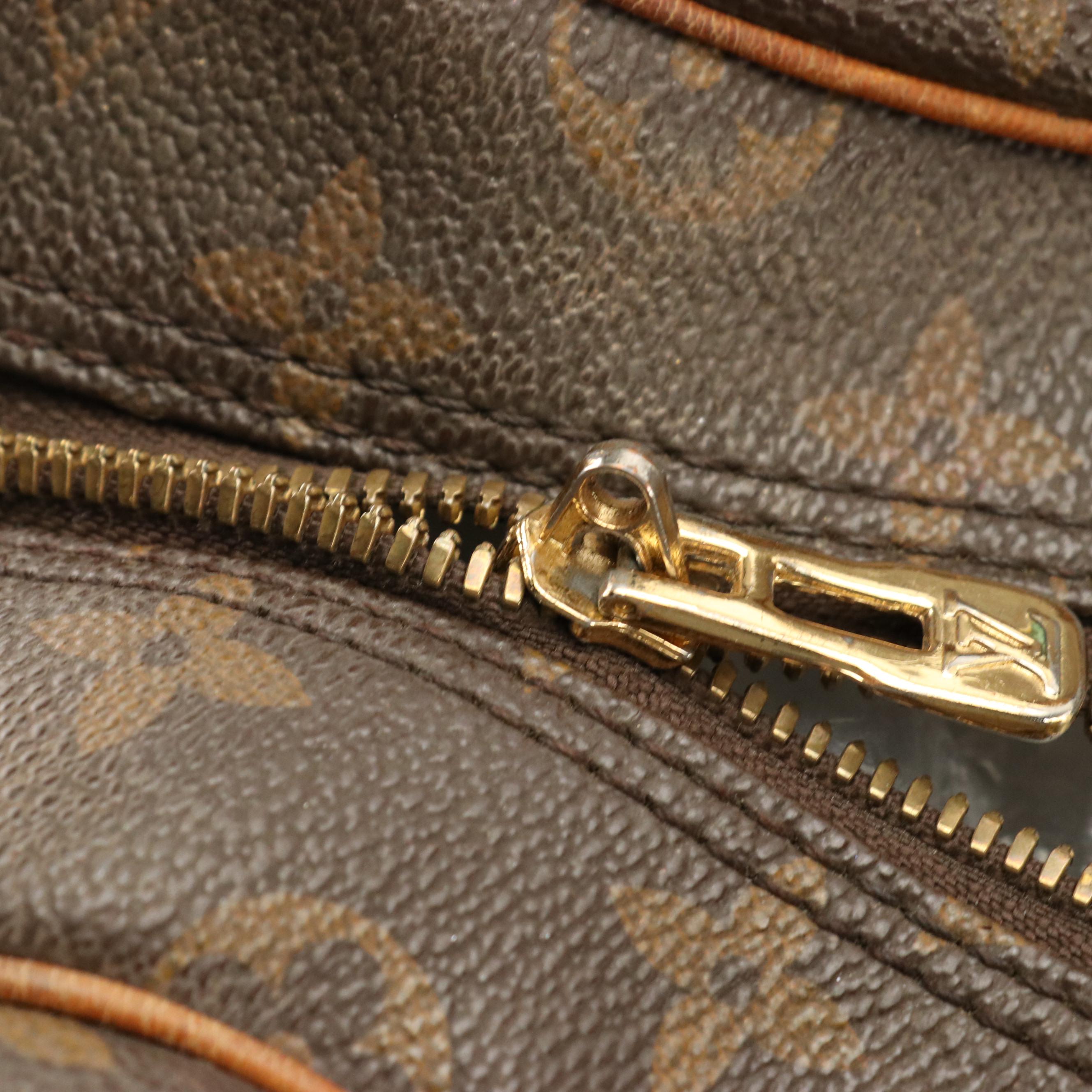 Louis Vuitton Carryall Weekender Bag in Monogram Canvas and Vachetta Leather