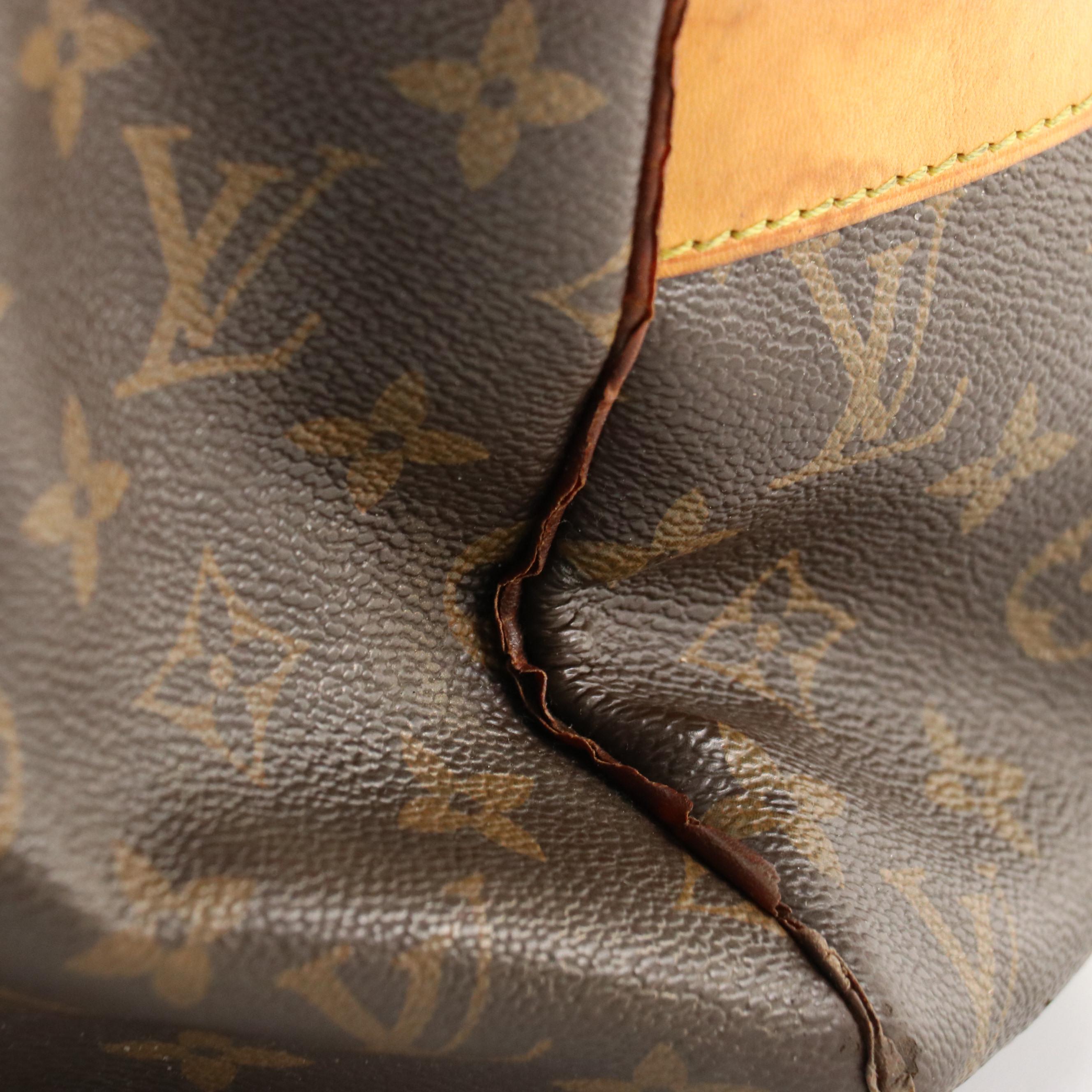 Louis Vuitton Carryall Weekender Bag in Monogram Canvas and Vachetta Leather