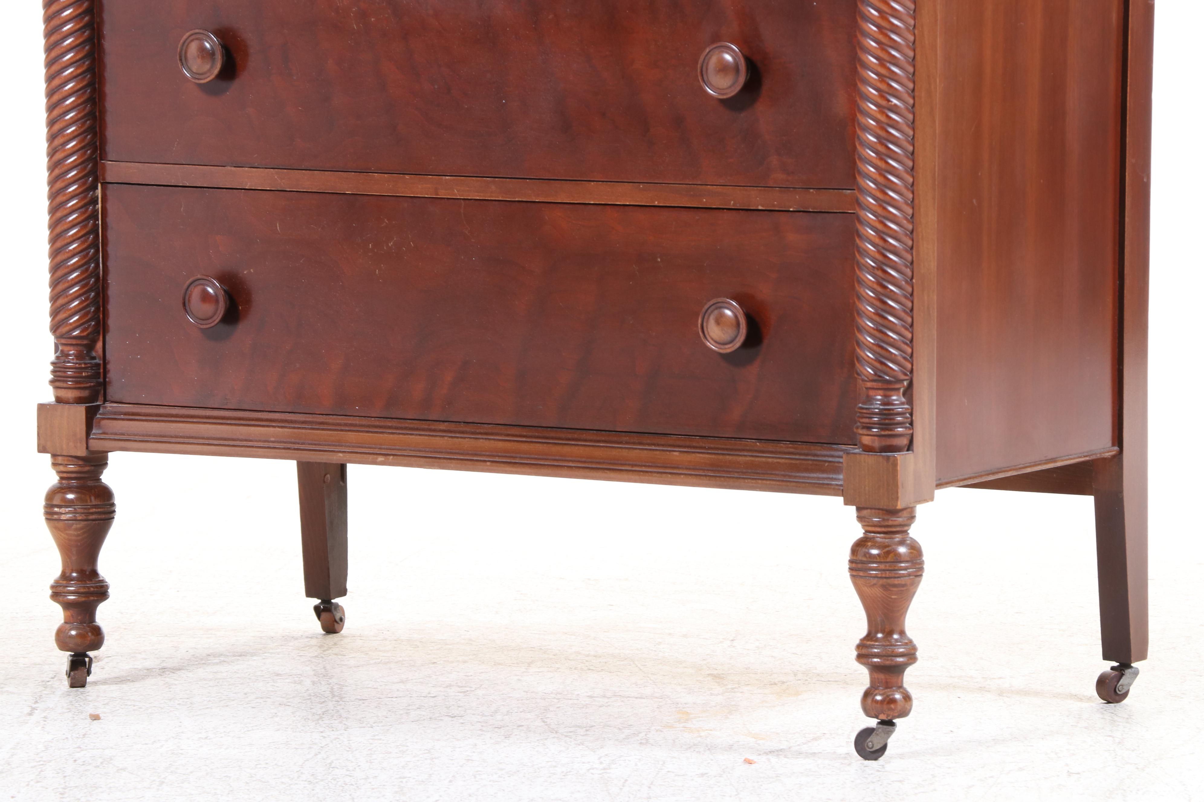 Thomasville Chair Company Classical Style Mahogany Five-Drawer Chest