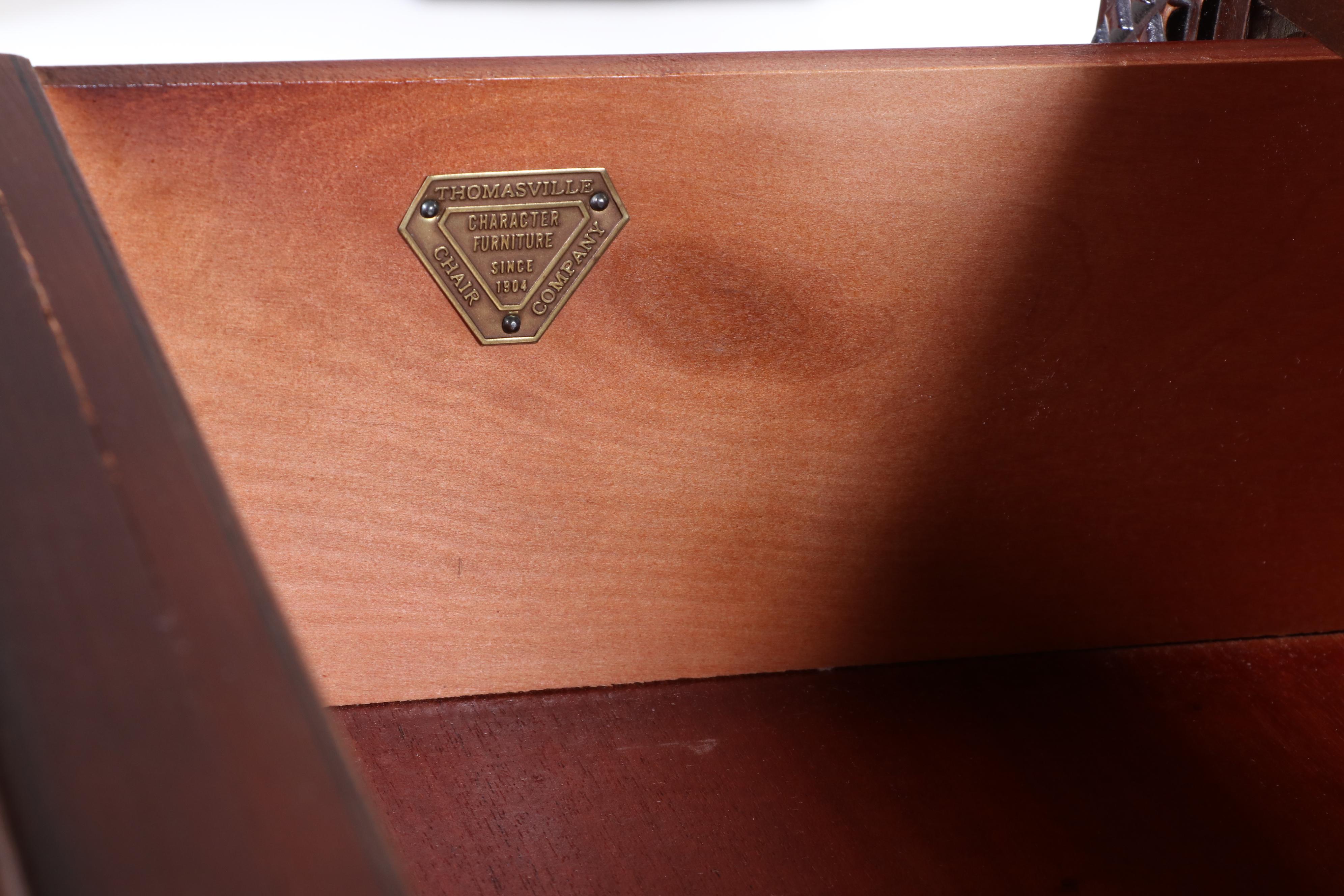 Thomasville Chair Company Classical Style Mahogany Five-Drawer Chest