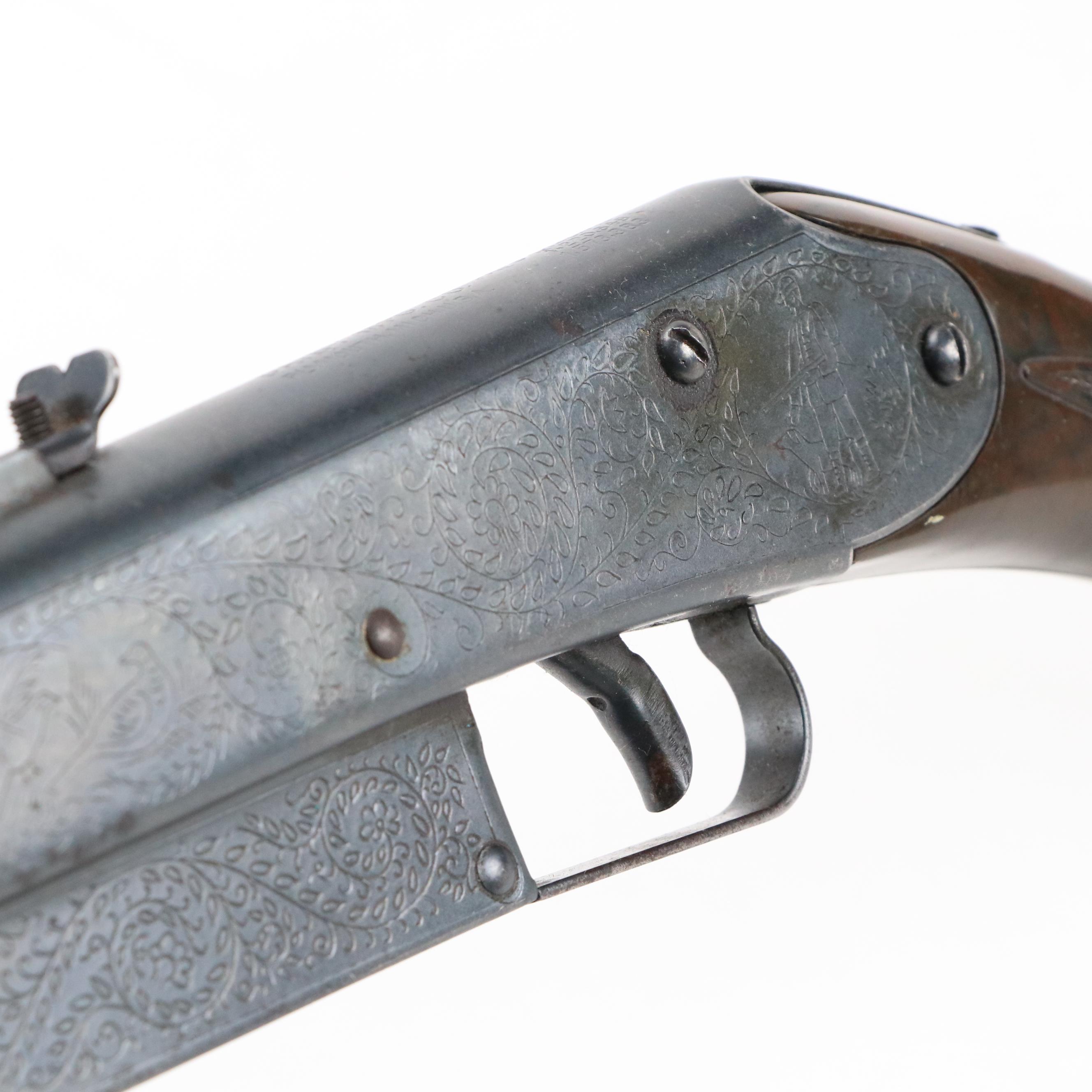 Daisy Pump Action No.25 Air Rifle With Daisy Targets, Manuals in Display