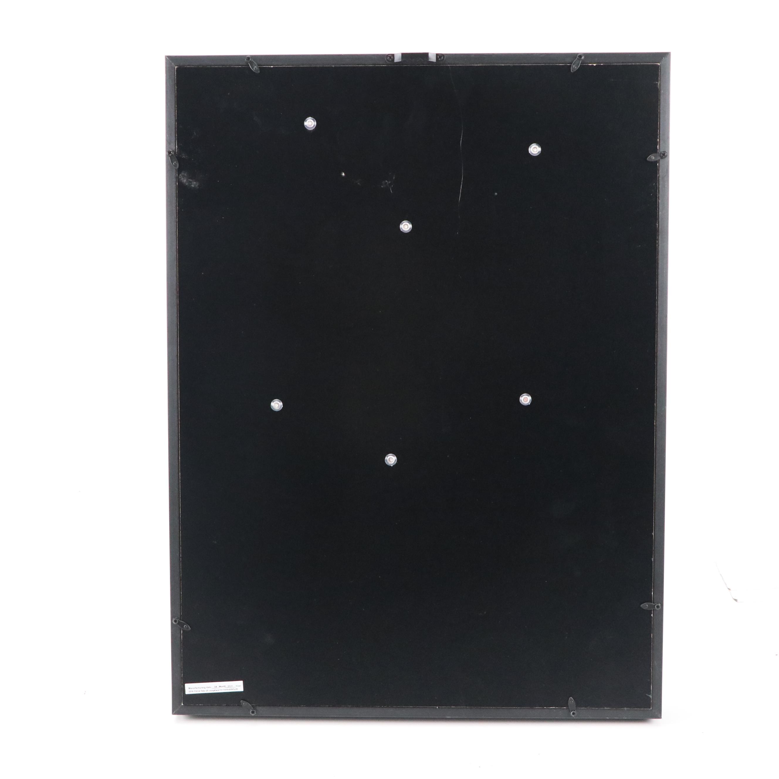 Daisy Pump Action No.25 Air Rifle With Daisy Targets, Manuals in Display