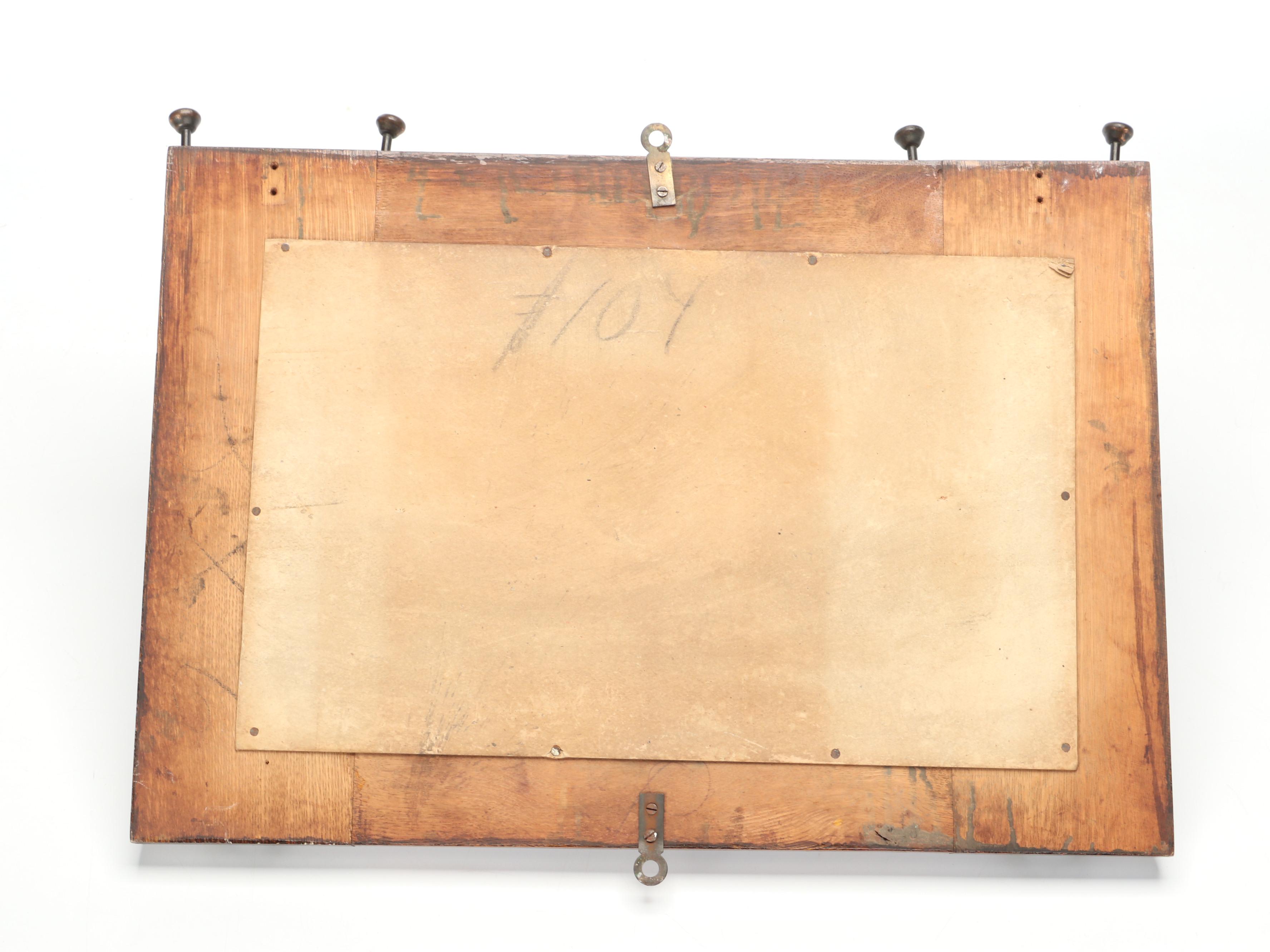 Edwardian Quarter Swan Oak Wall Mounted Mirror Hat Rack, Early-20th Century