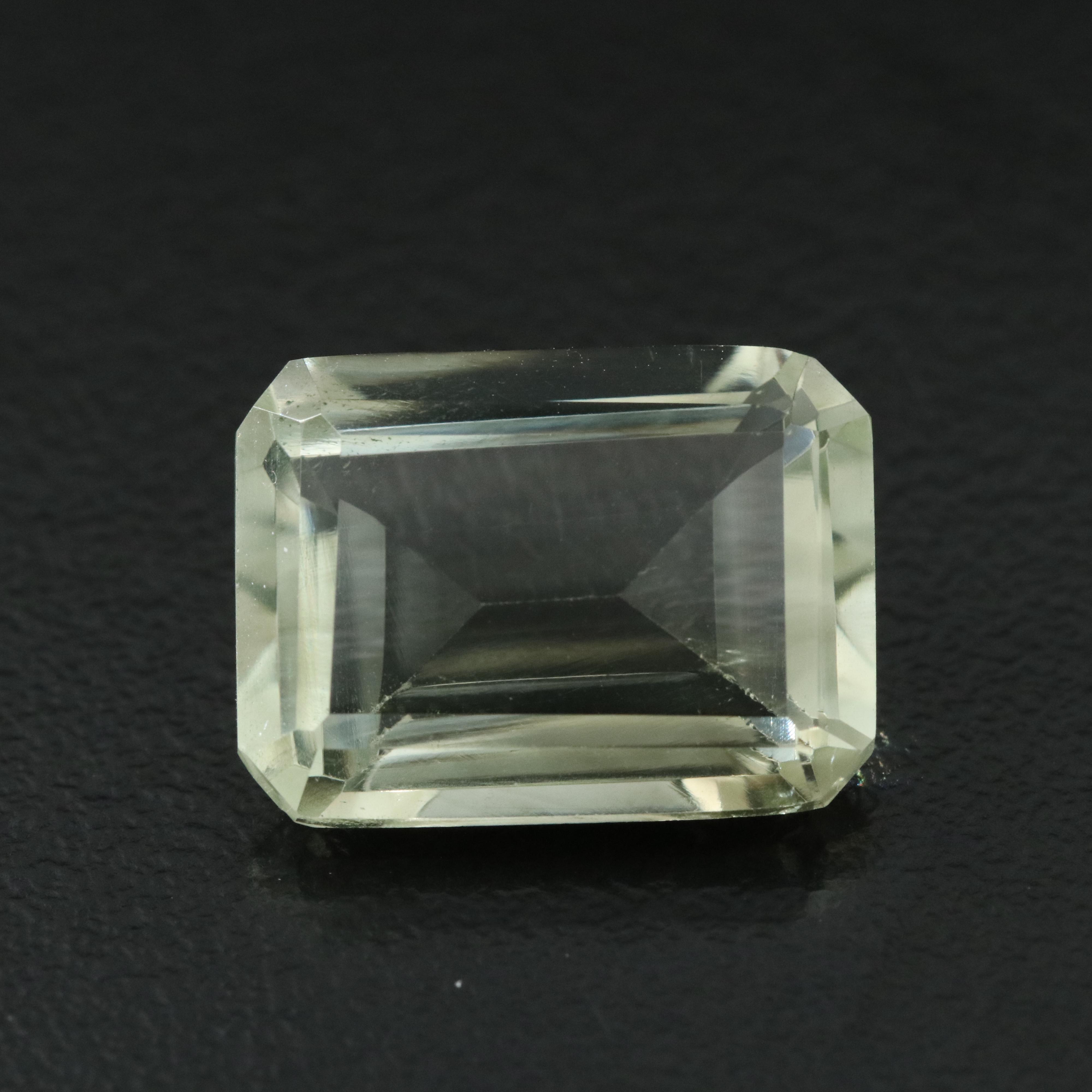 Loose 10.49 CT Prasiolite