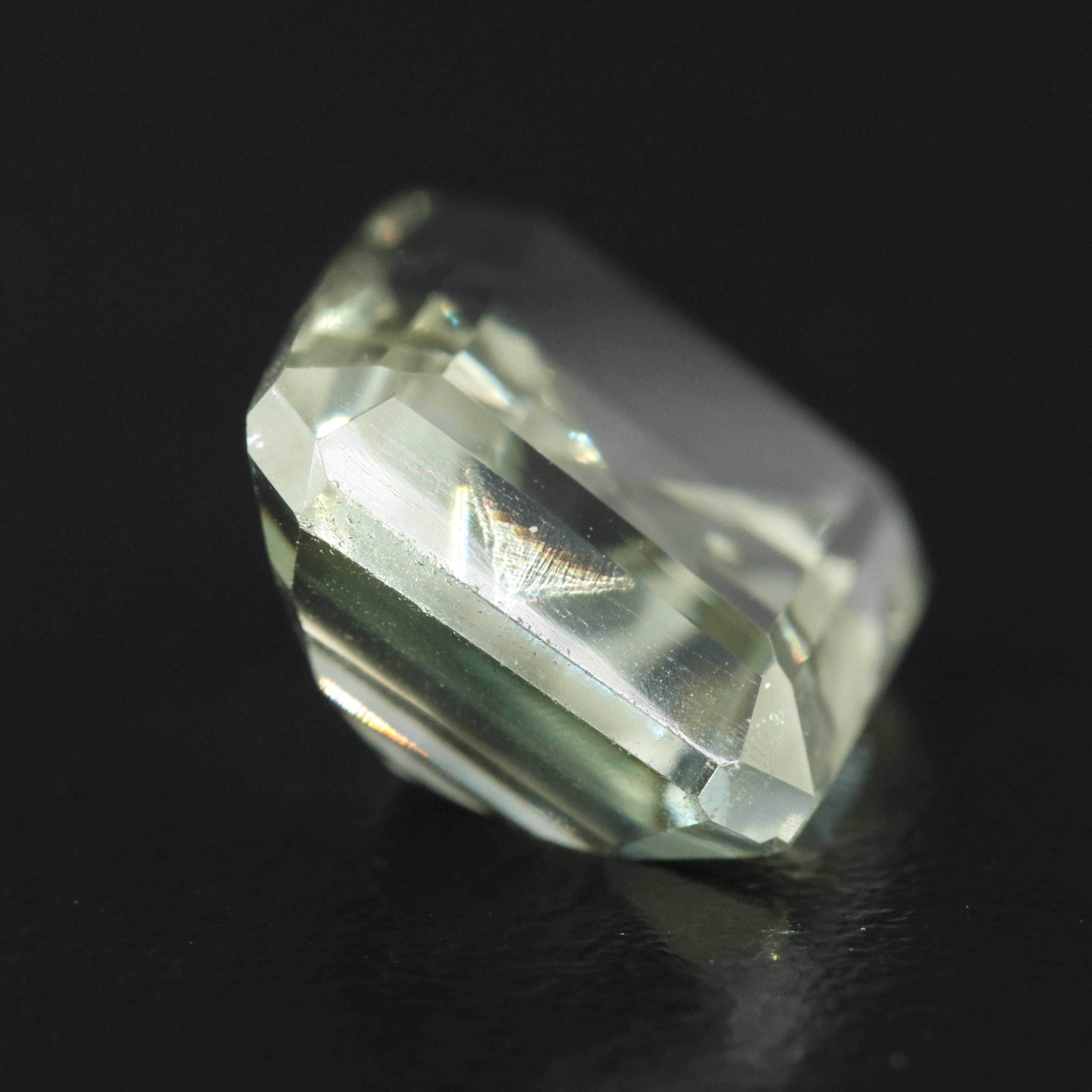 Loose 10.49 CT Prasiolite