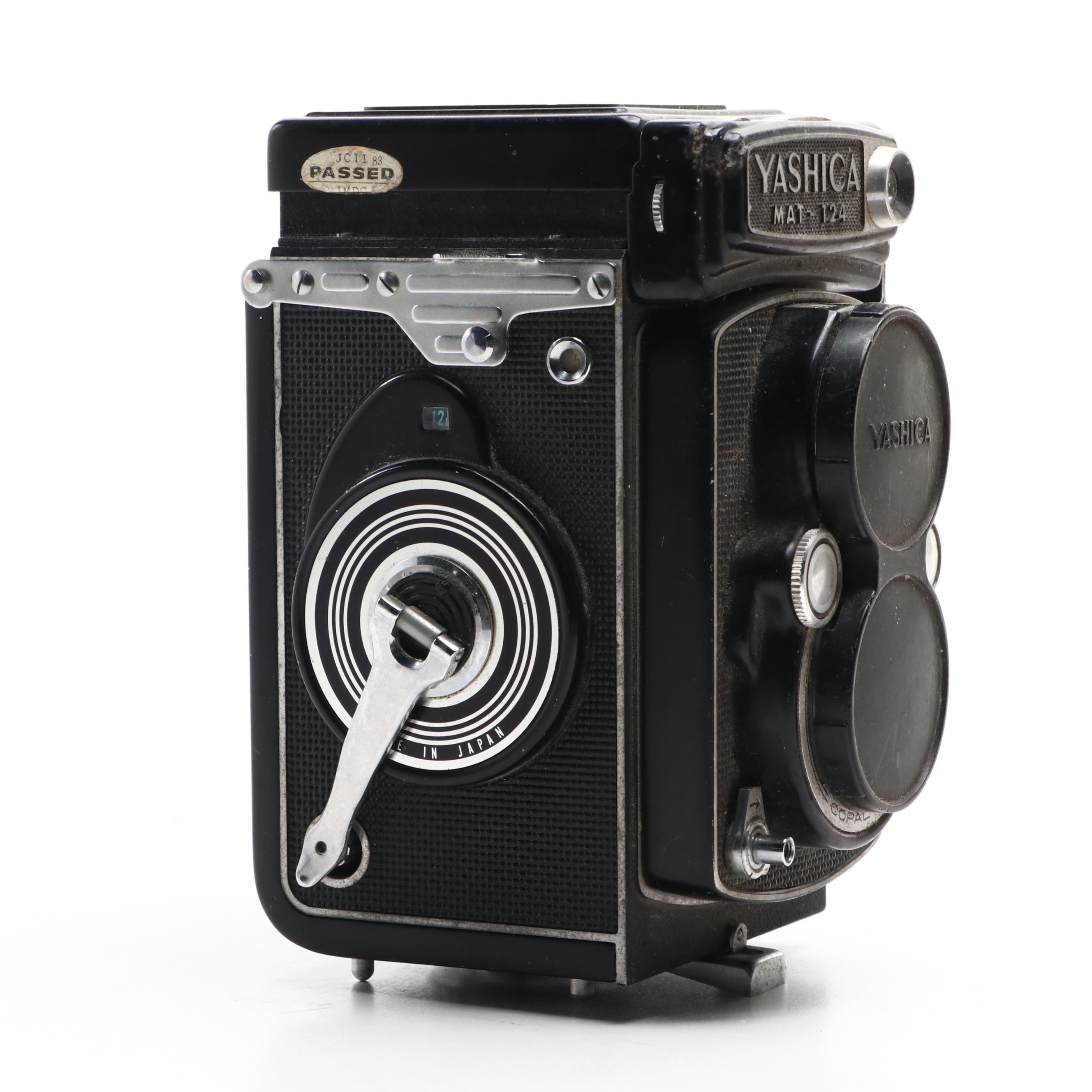 Yashica M-124 TLR Camera, Mid-20th Century