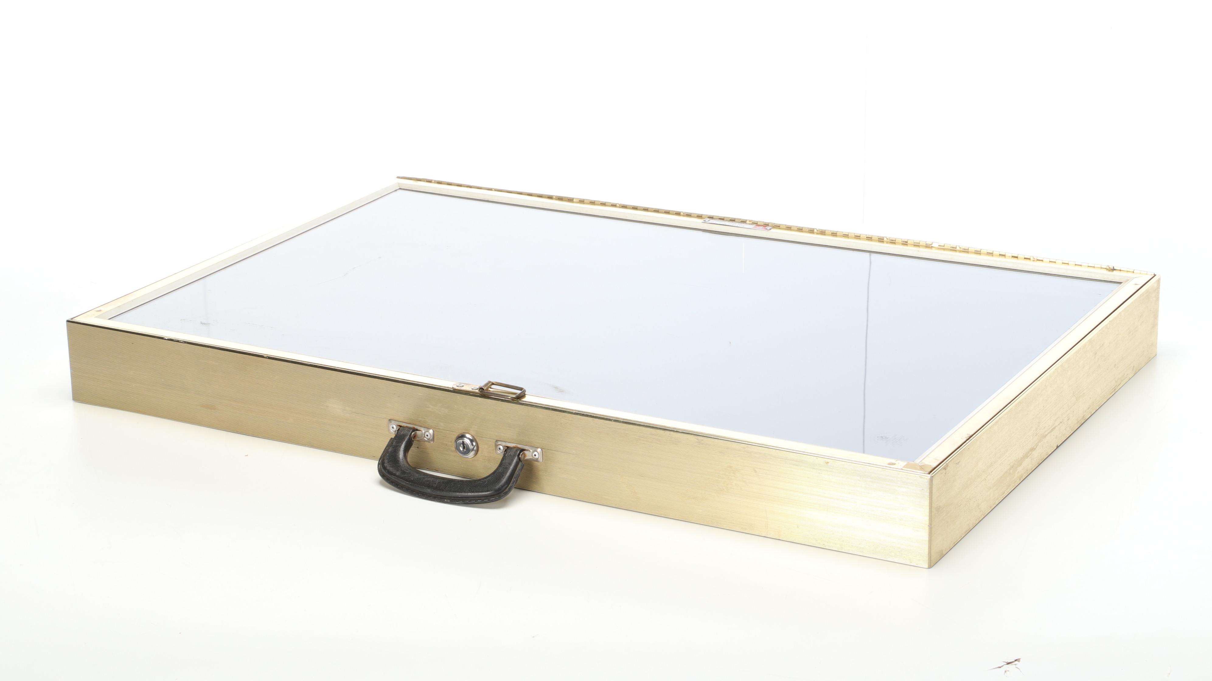 Allstate Mfg. Co. Metal Glass Top Portable Display Case