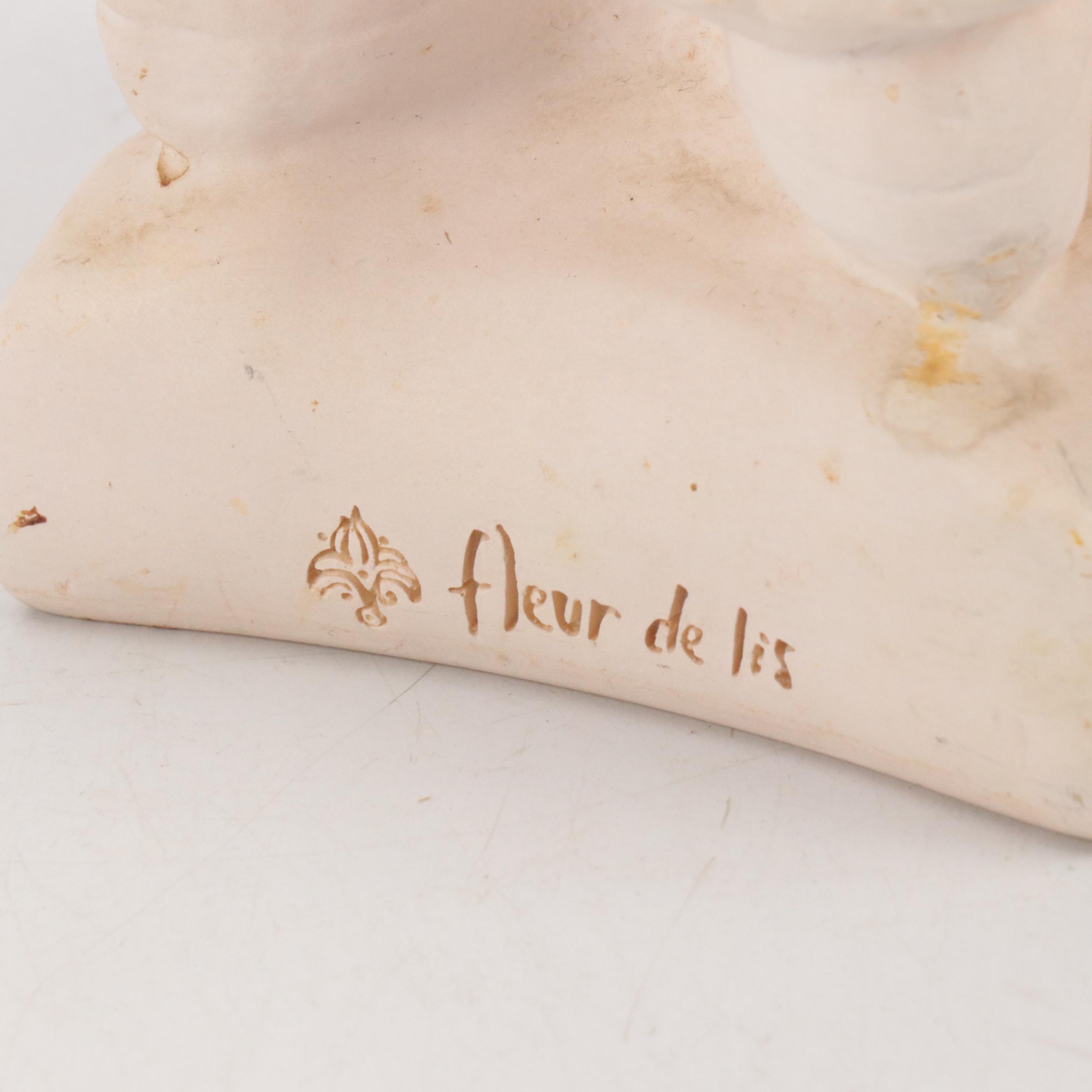 Pig Composite Chalkboard Figure with Trio Pig Cast Iron Figurine