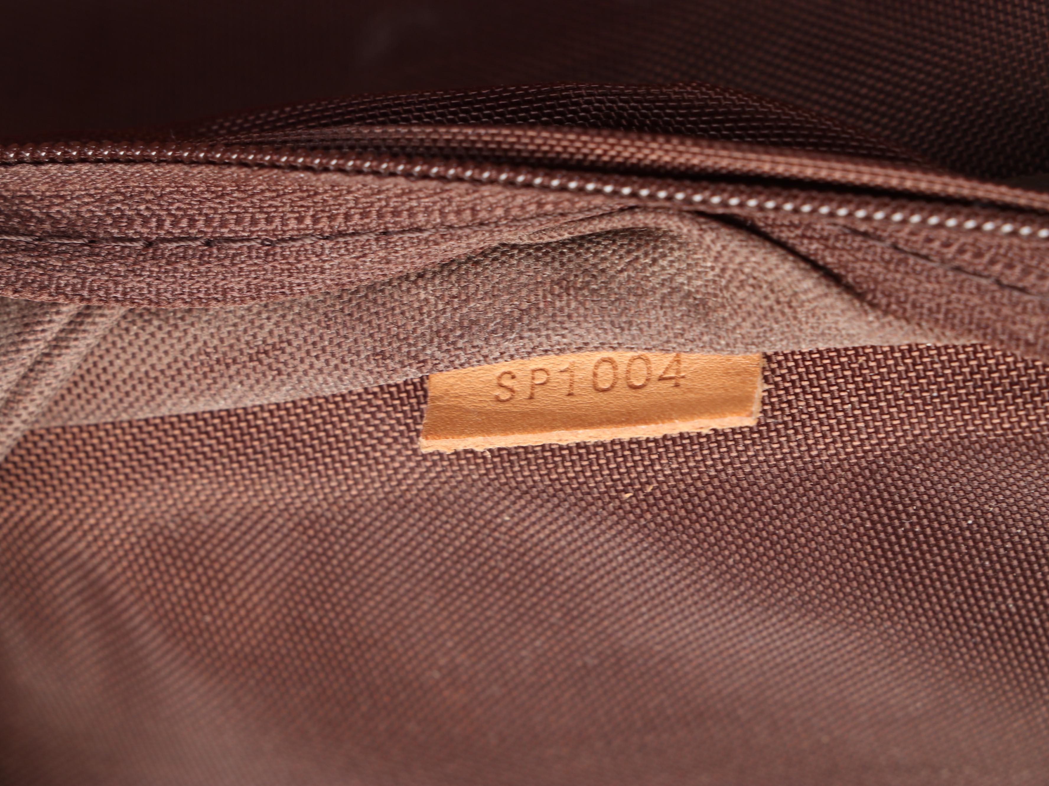 Louis Vuitton Pégase 70 Rolling Suitcase in Monogram Canvas with Pochette Clés