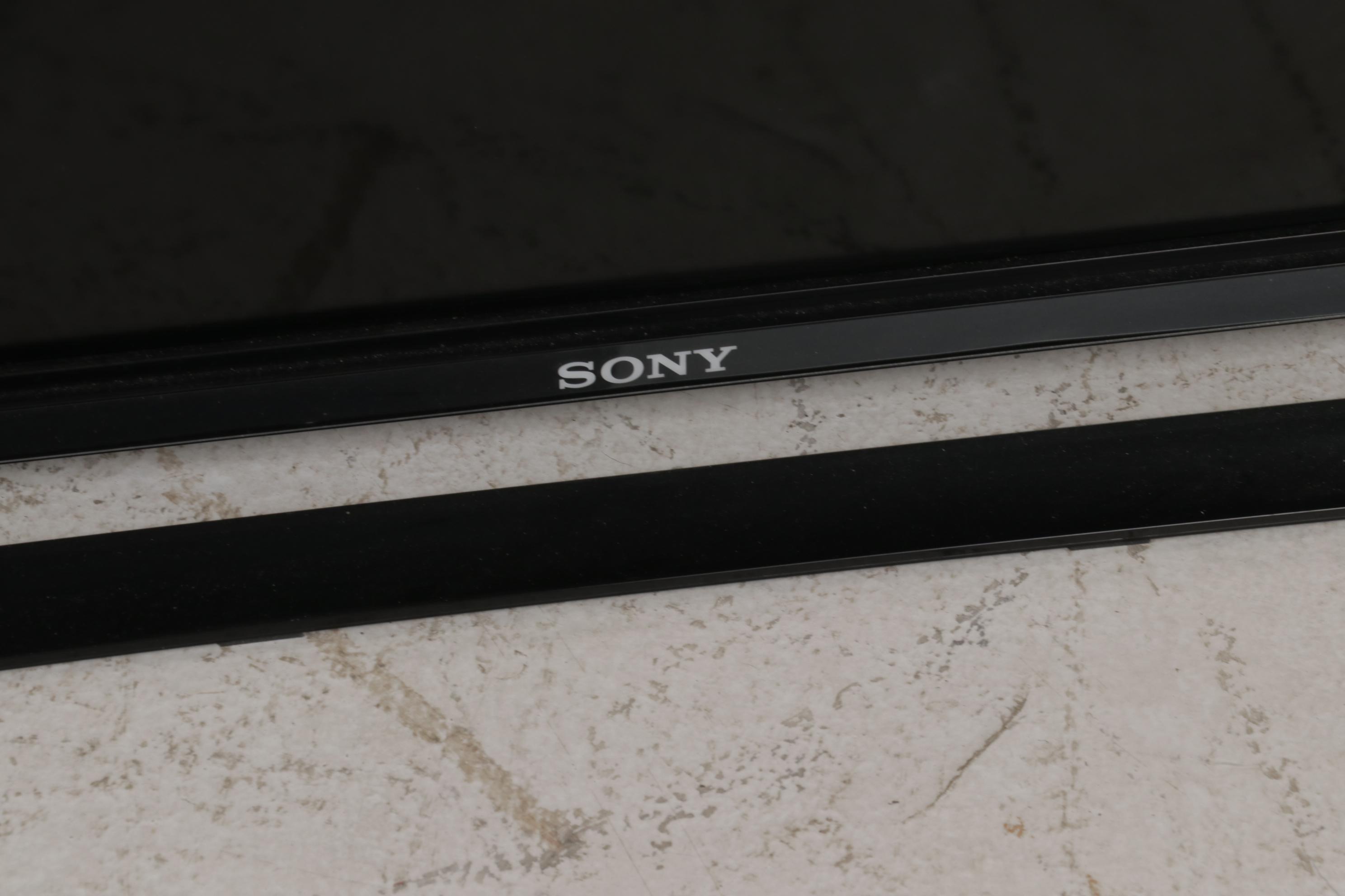 Sony Bravia 40" LED HDTV on Stand