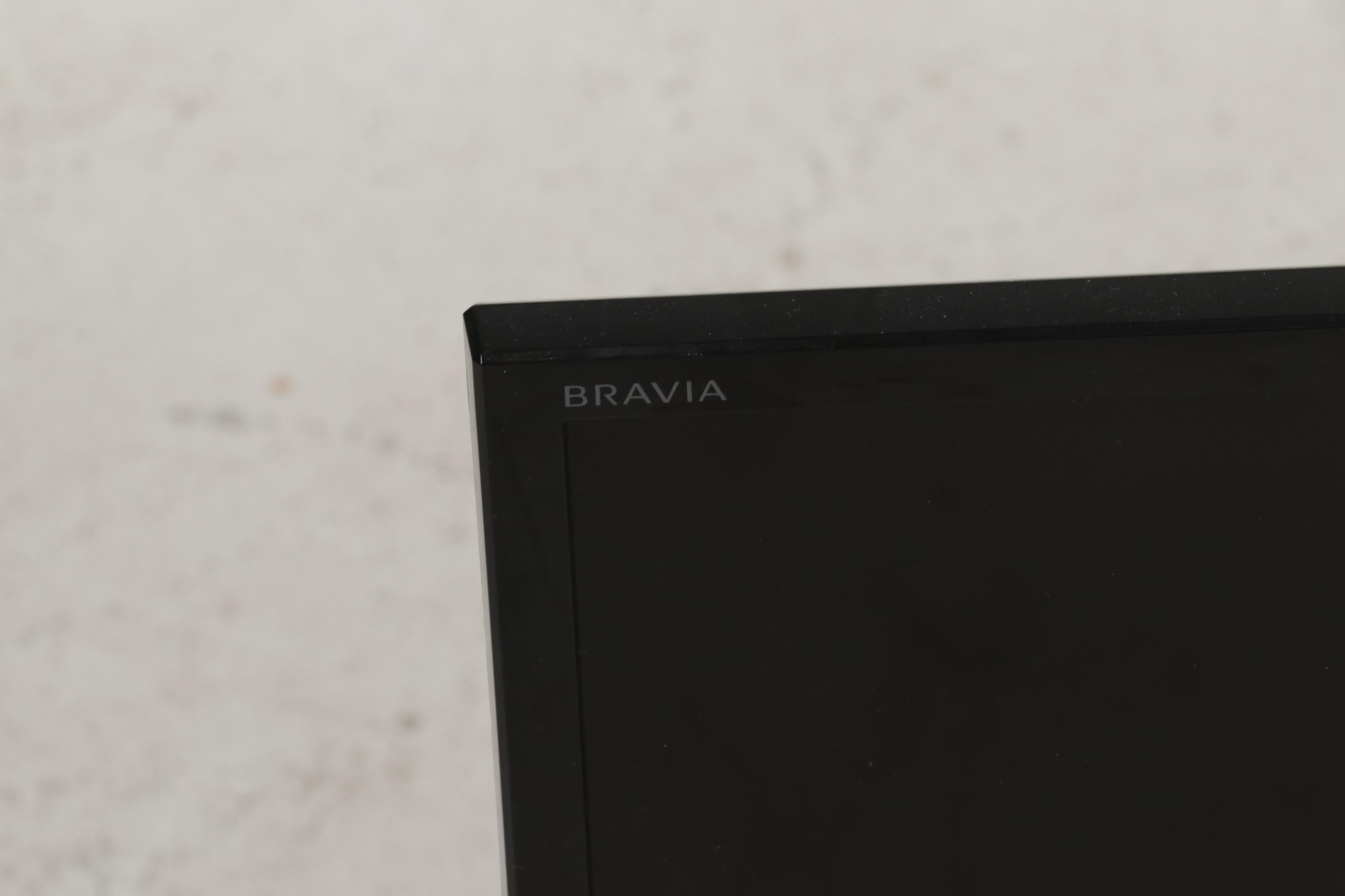 Sony Bravia 40" LED HDTV on Stand