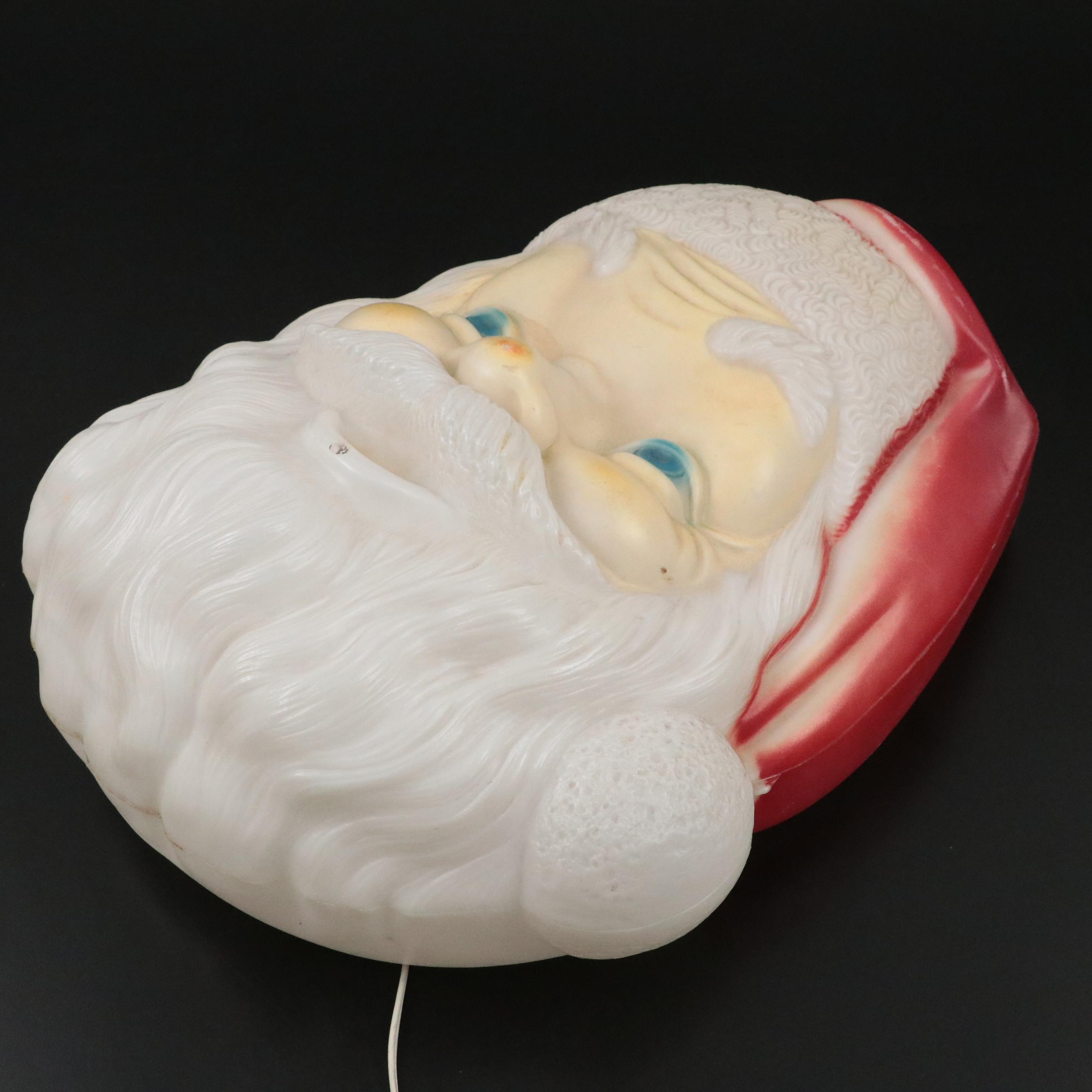 Empire Plastic Corp. Light-Up Santa Plaque, Mid-20th Century