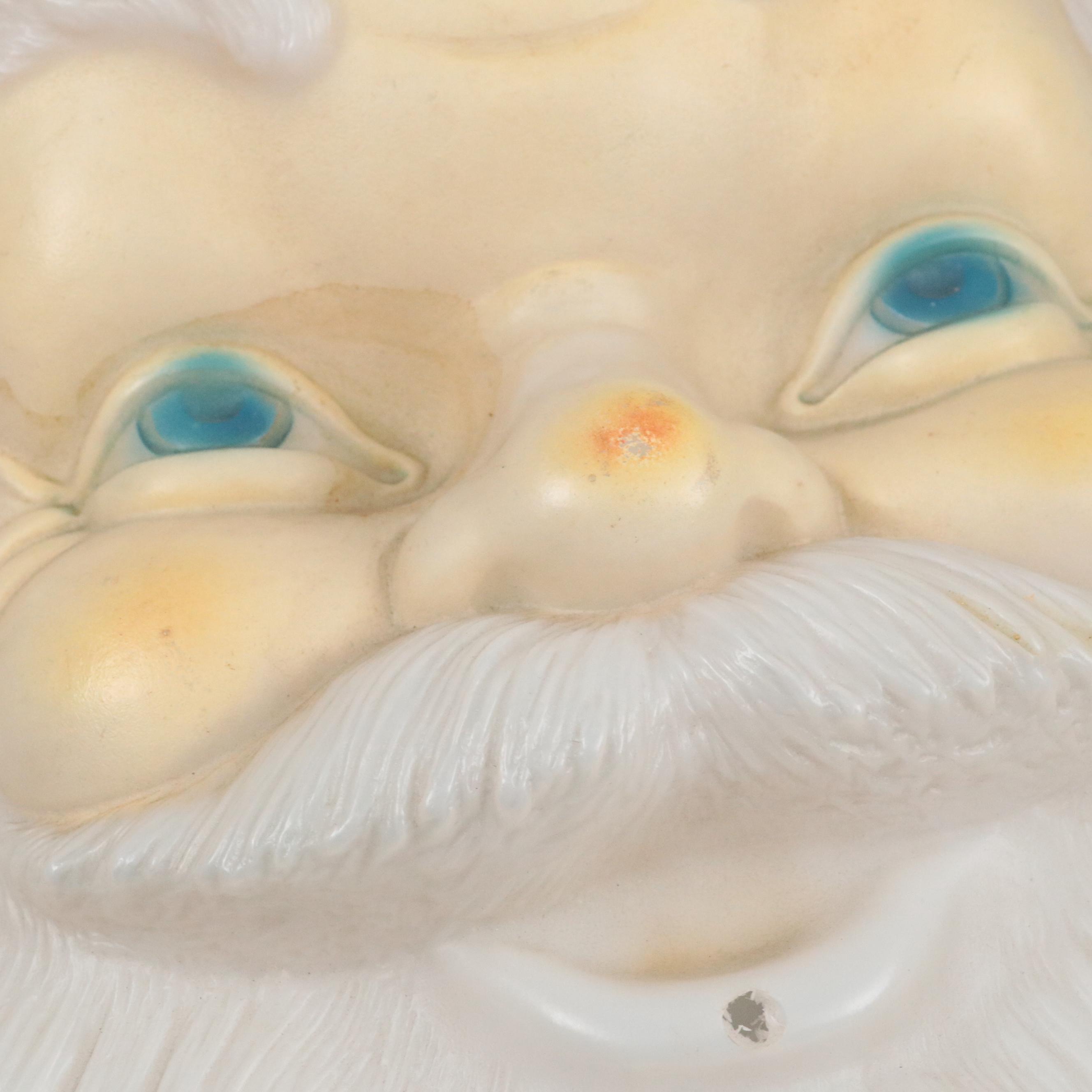 Empire Plastic Corp. Light-Up Santa Plaque, Mid-20th Century