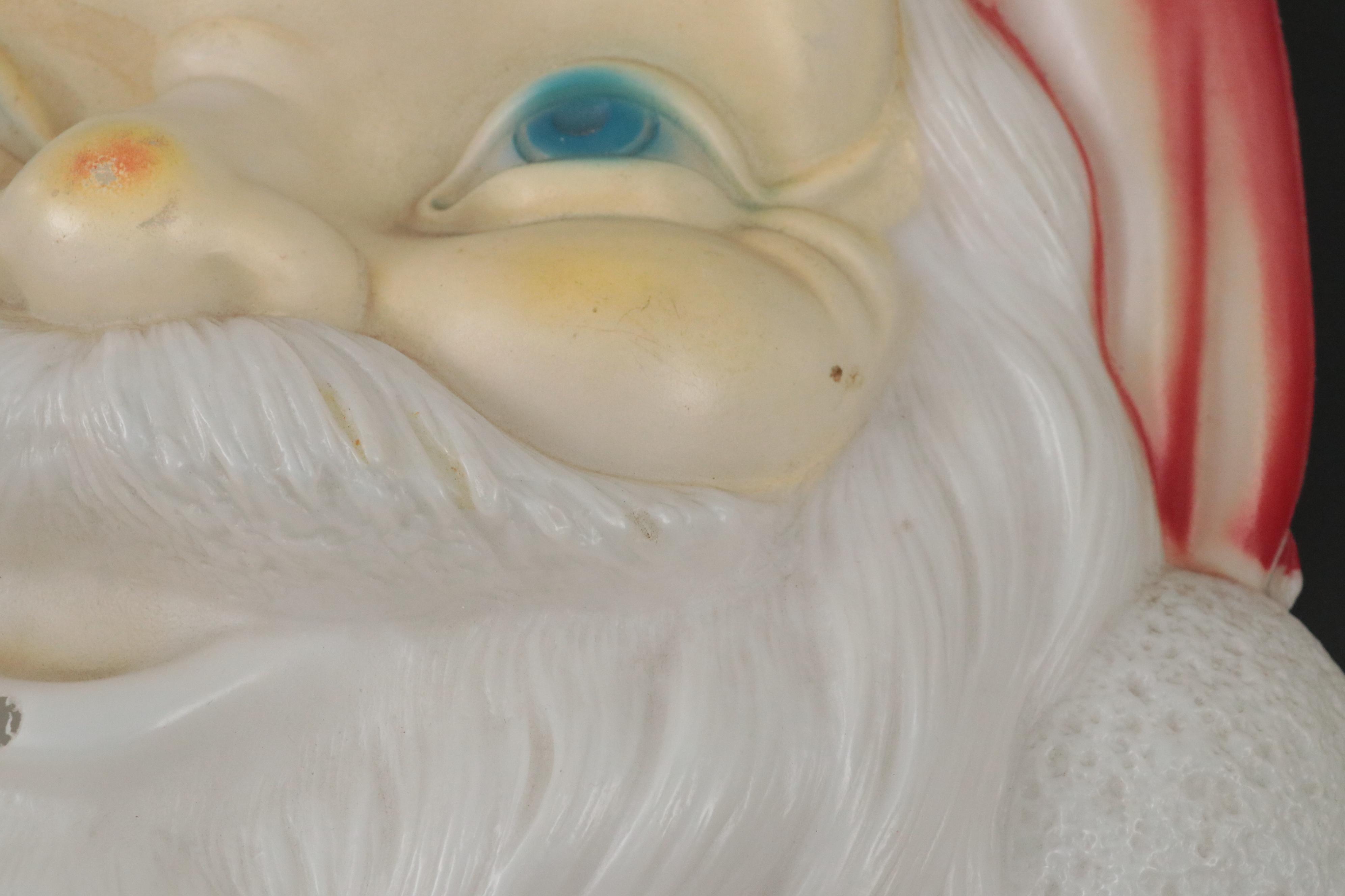 Empire Plastic Corp. Light-Up Santa Plaque, Mid-20th Century