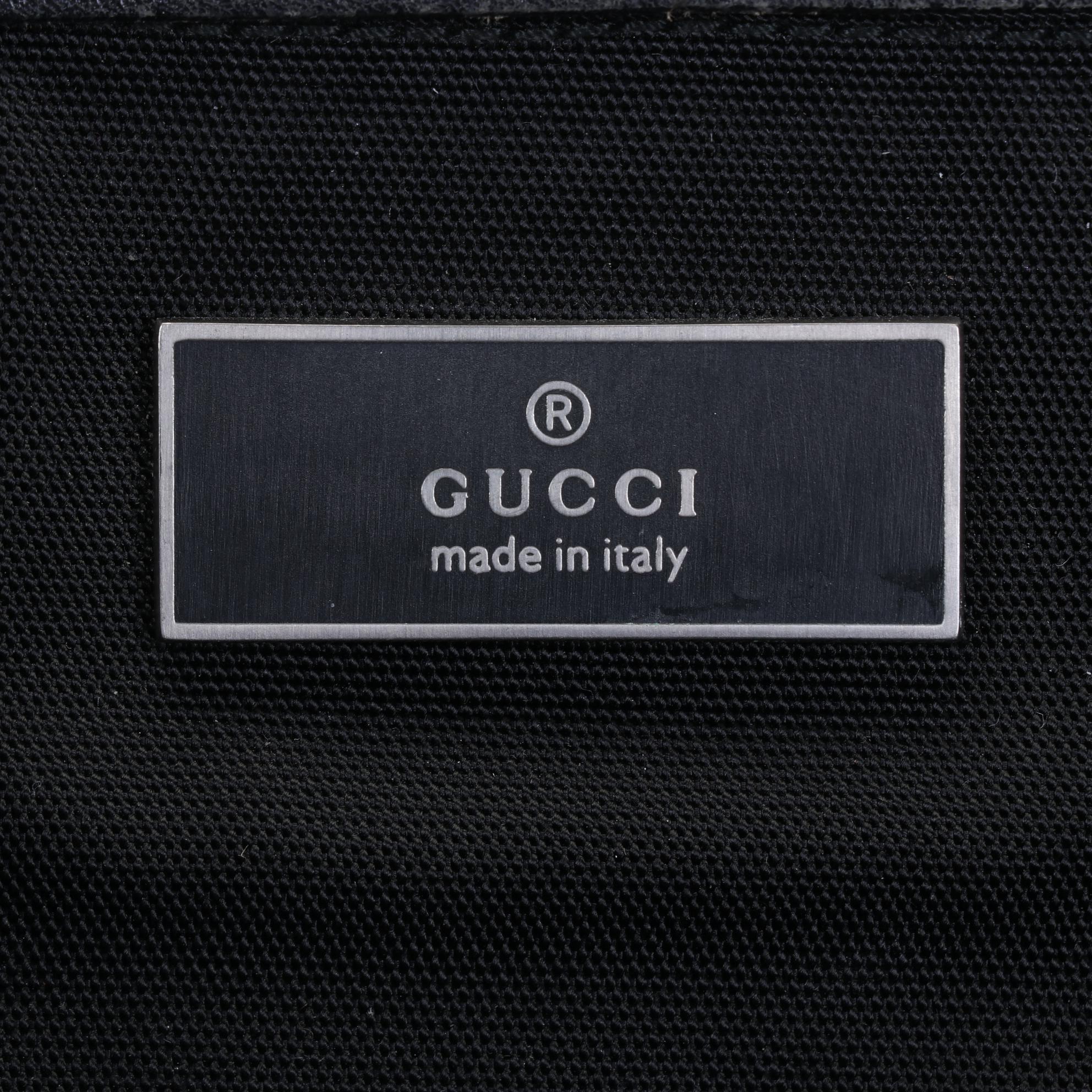 Gucci Black Nylon Messenger Bag With Leather Accents and Dust Cover