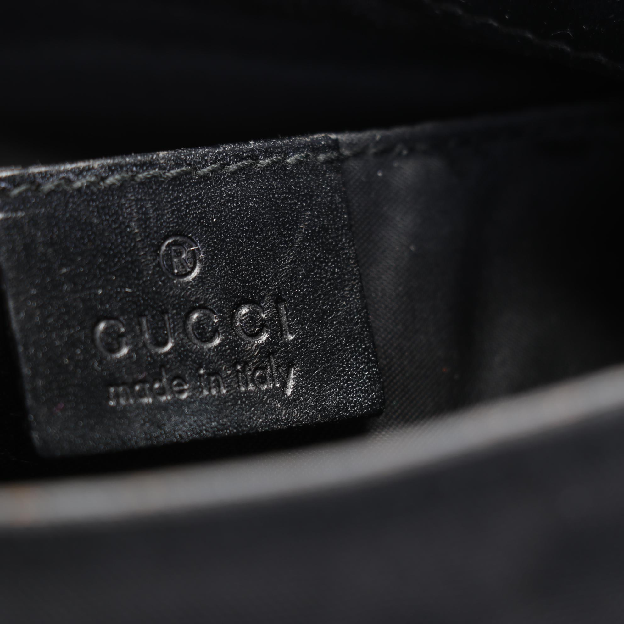 Gucci Black Nylon Messenger Bag With Leather Accents and Dust Cover