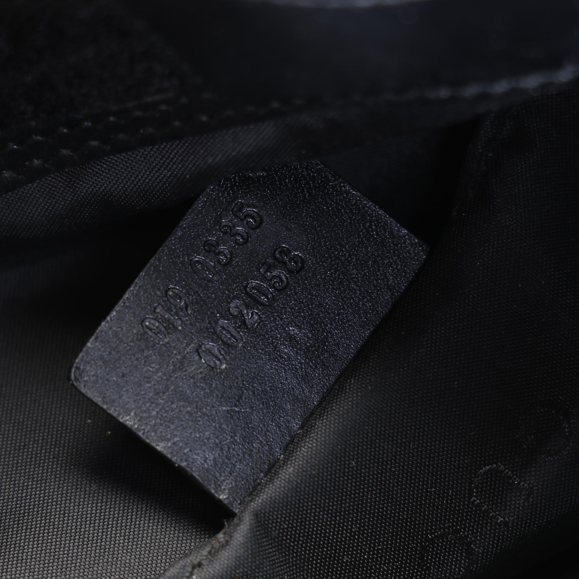 Gucci Black Nylon Messenger Bag With Leather Accents and Dust Cover