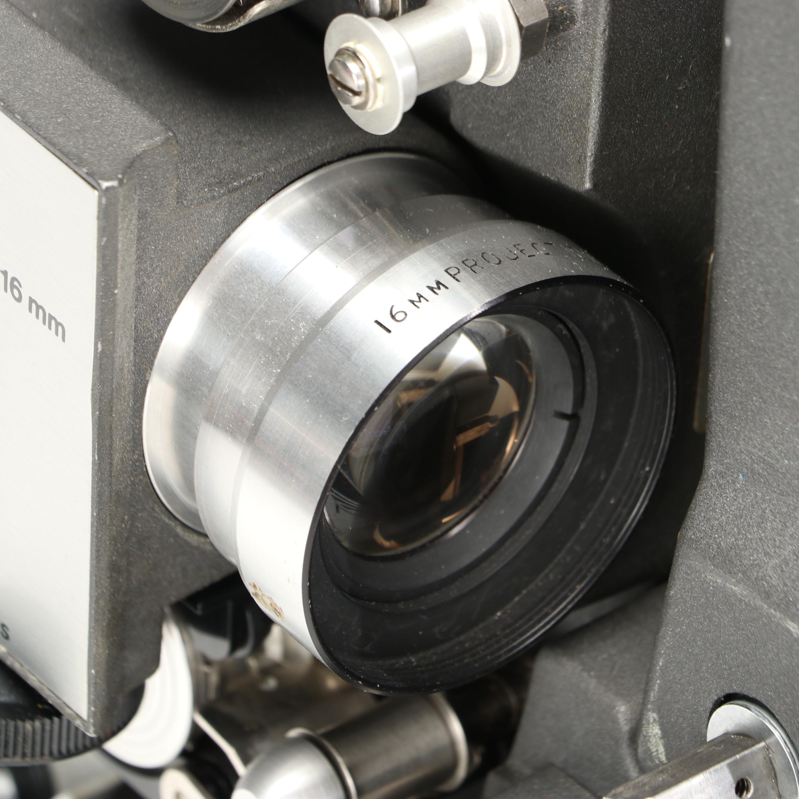 Bell & Howell 556 Specialist Autoload Film and Filmosound 16mm