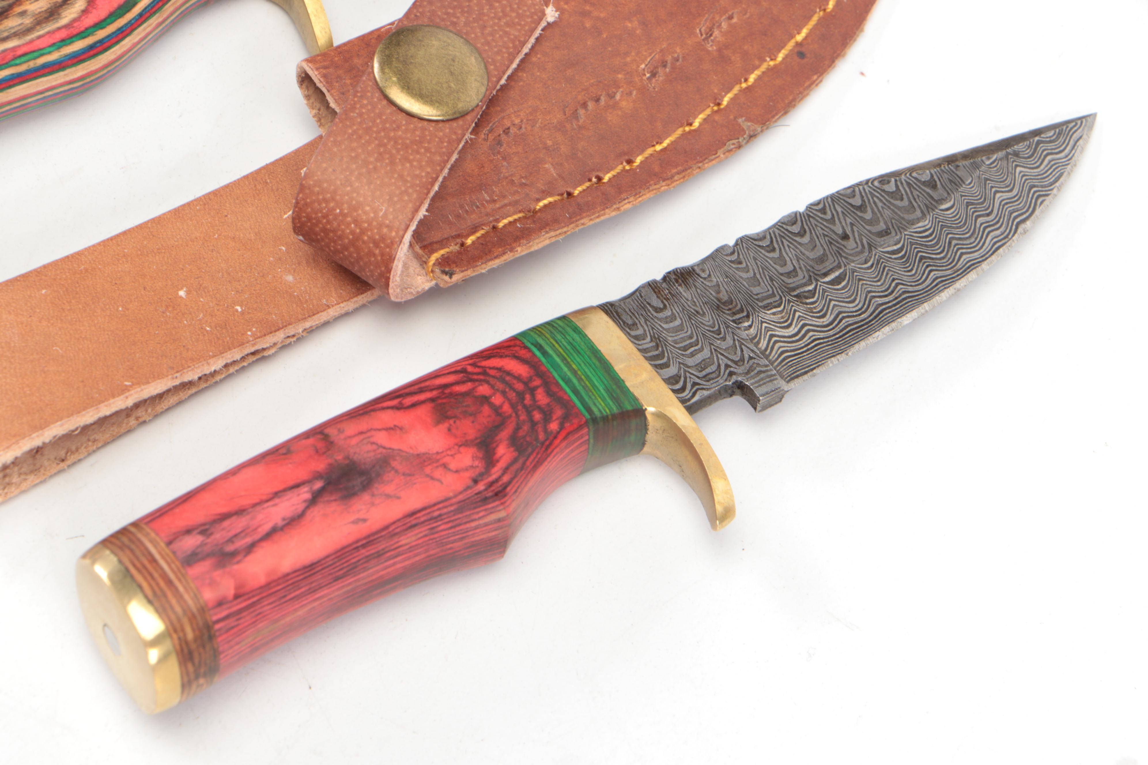 Damascus Steel Hunting Knives in Leather Sheaths