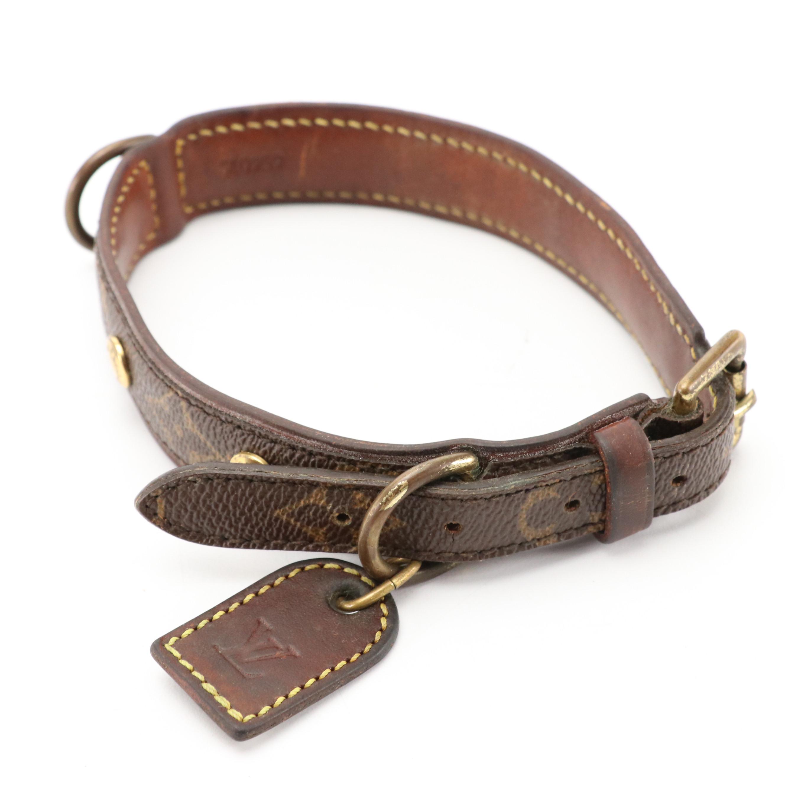 Louis Vuitton Dog Collar in Brown Monogram Canvas