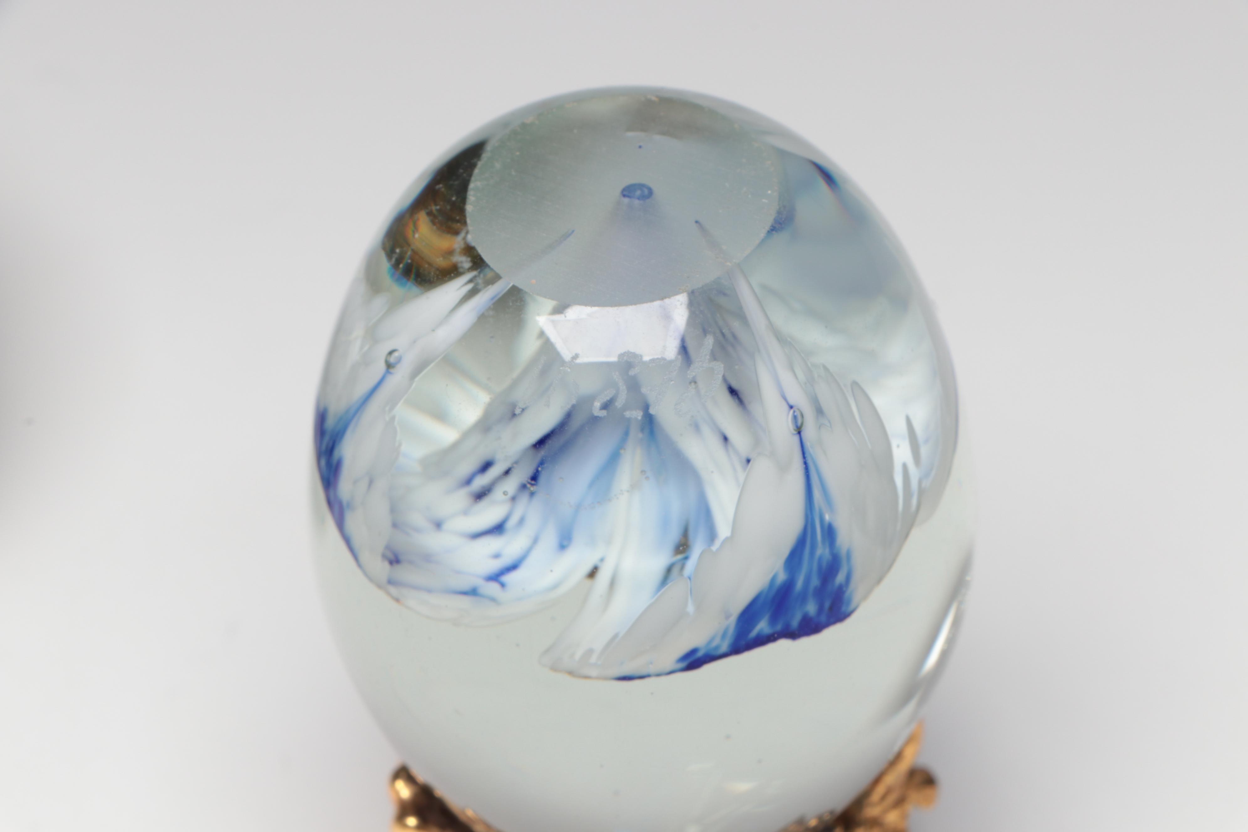 Egg-Form Art Glass Paperweights