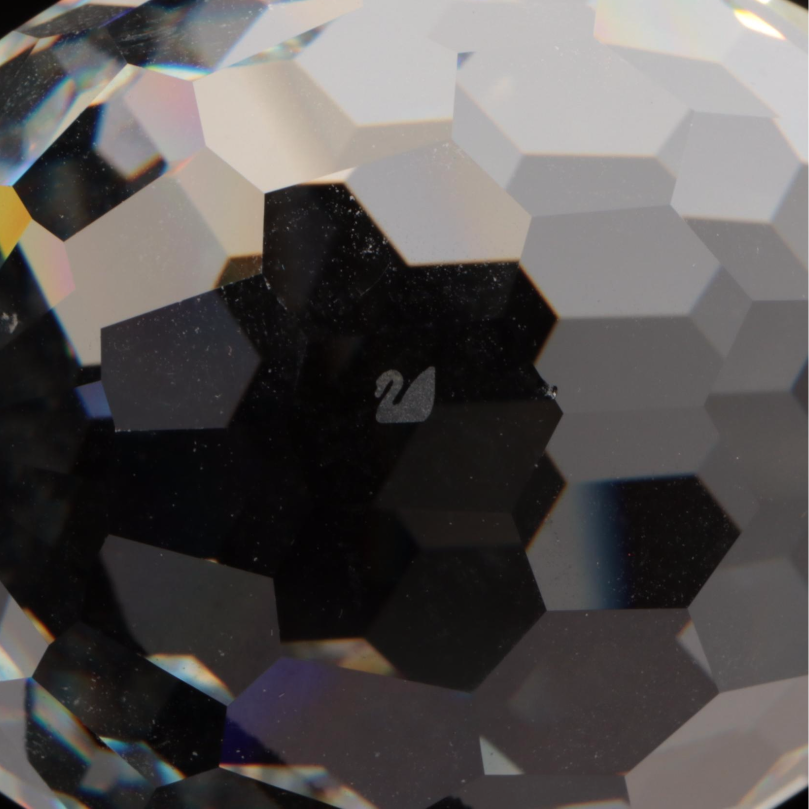 Egg-Form Art Glass Paperweights