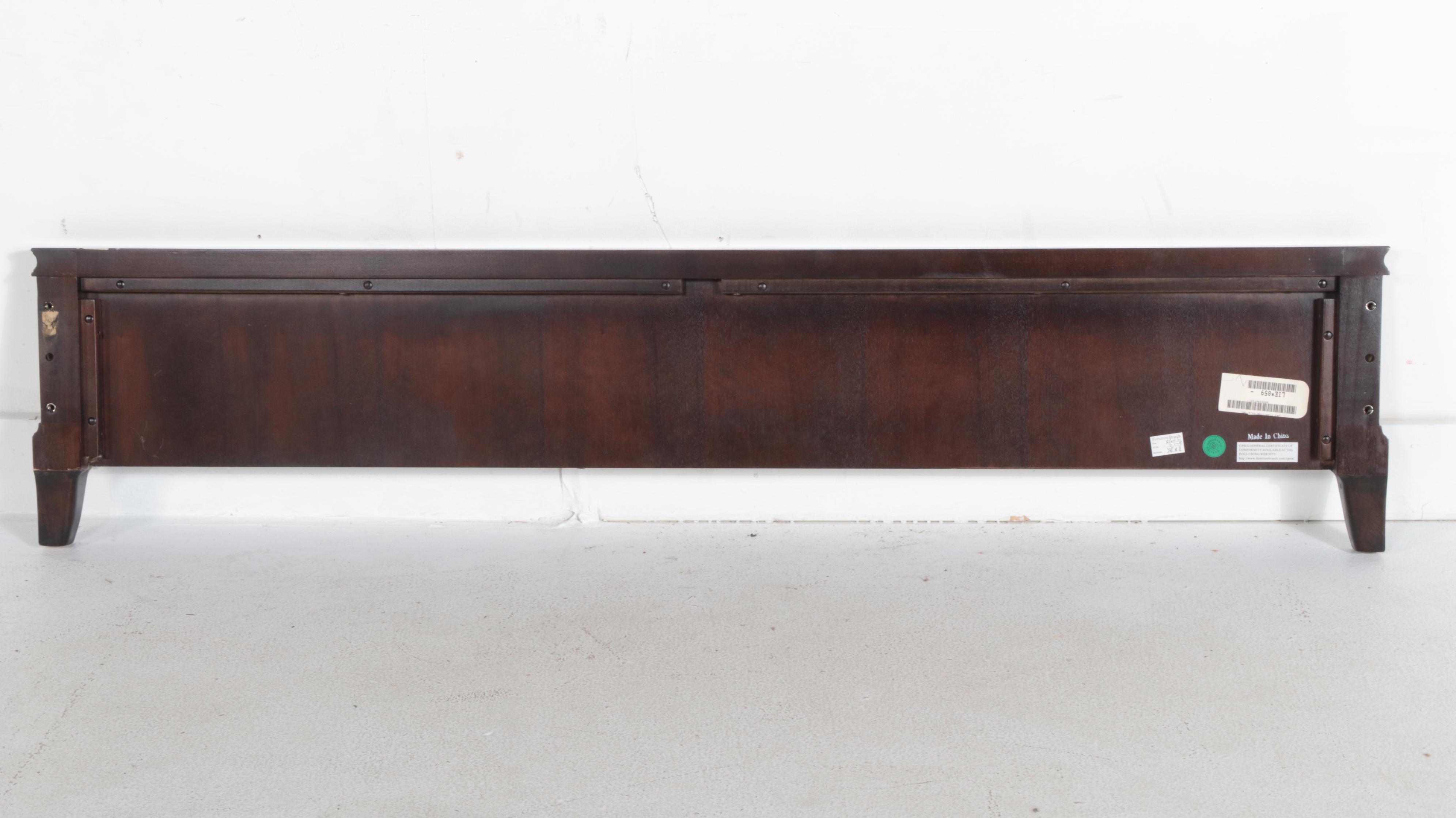 Thomasville Studio 455 Regency Style Mahogany Finish Bed Frame