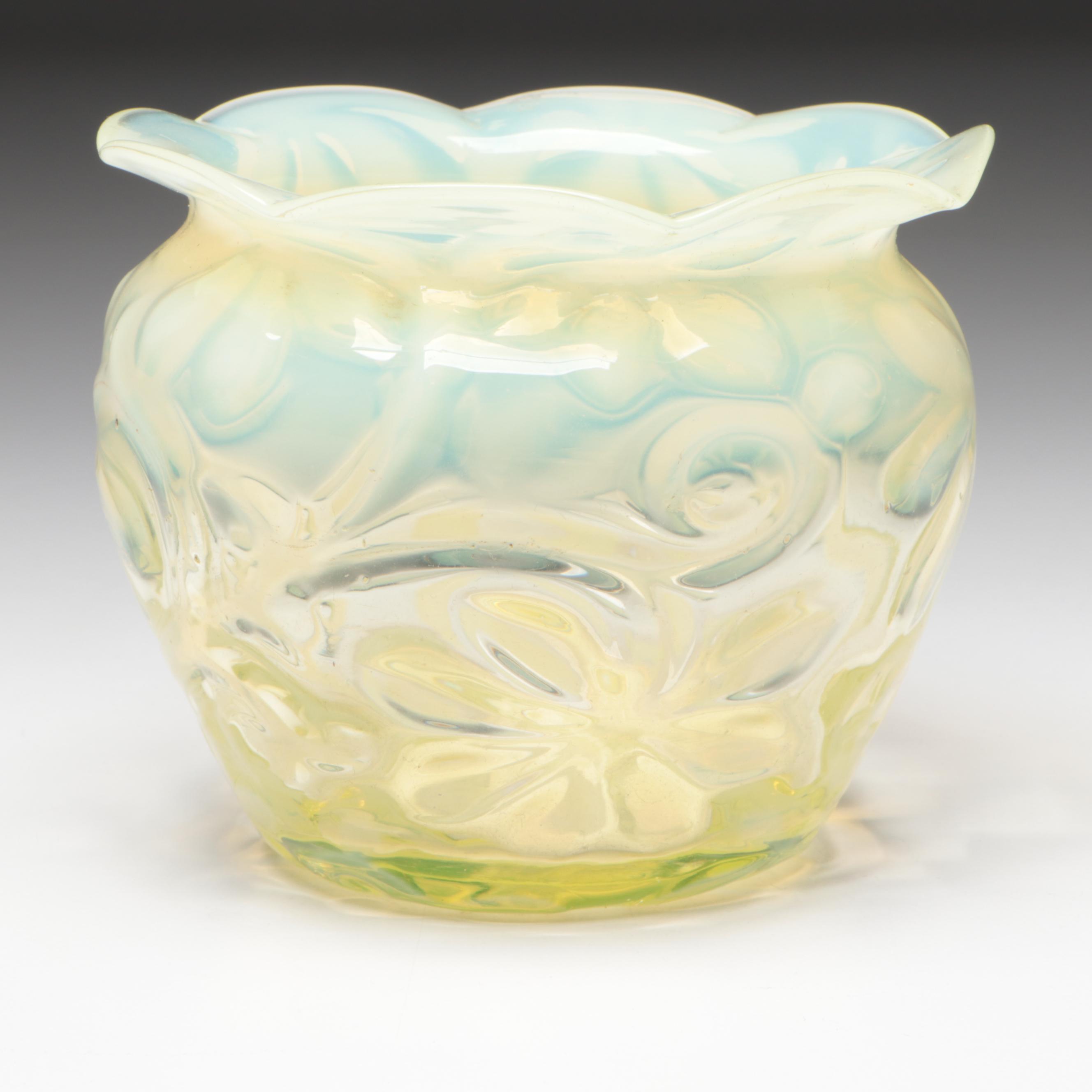 Richardson Horse Chestnut Leaf Vaseline Glass Vase