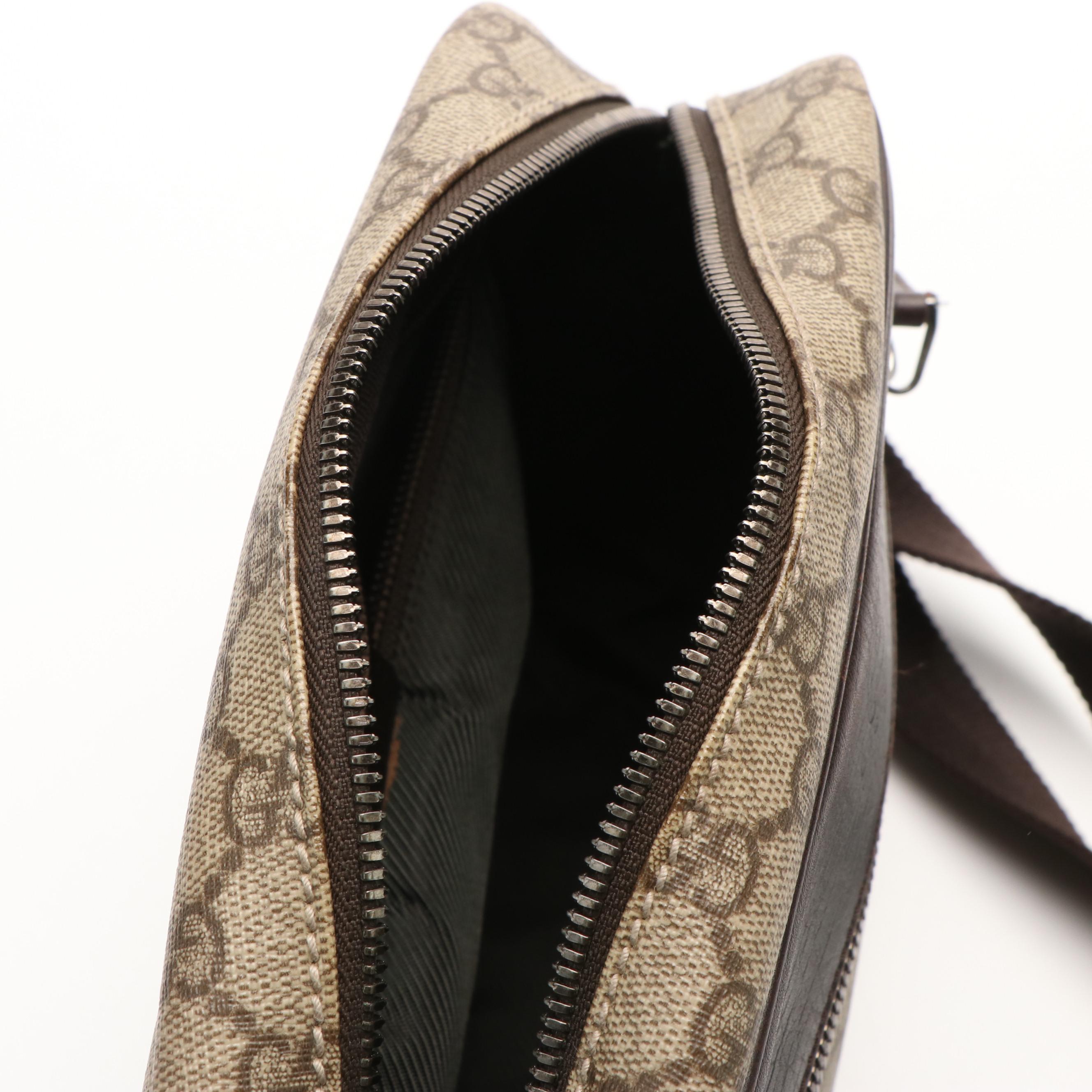 Gucci GG Supreme Monogram Camera Bag